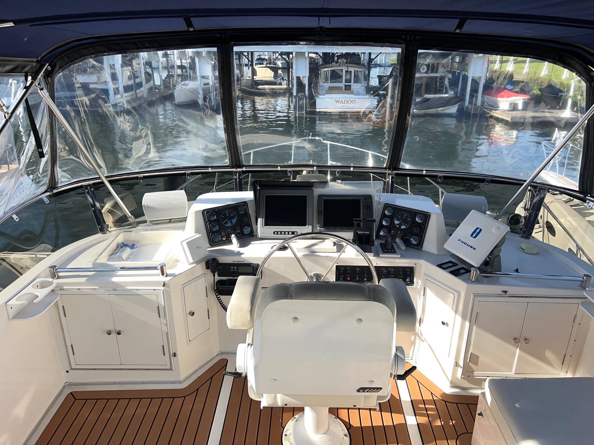 1998 Ocean Alexander 422 Sport Sedan #TBBA12345 inventory image at Sun Country Yachts, South Lake Union (Seattle) 1998 Ocean Alexander 422 Sport Sedan #TBBA12345 inventory image at Sun Country Yachts, South Lake Union (Seattle)