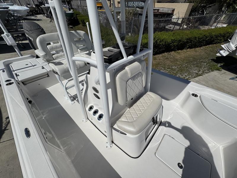 2023-blue-wave-2400-purebay-power-9738280-20250521123145322-1_XLARGE