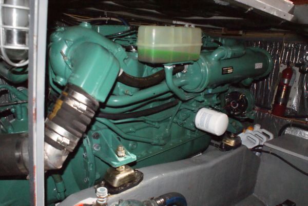 33 Cape Dory FB Port Engine