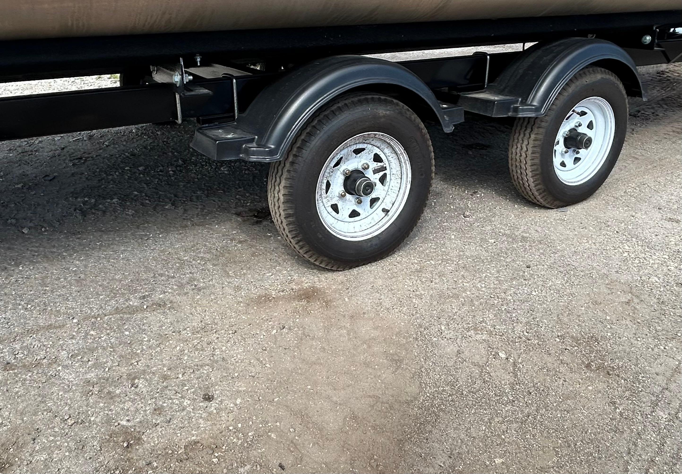 2024 Tahoe Pontoon 2385 TZ-9