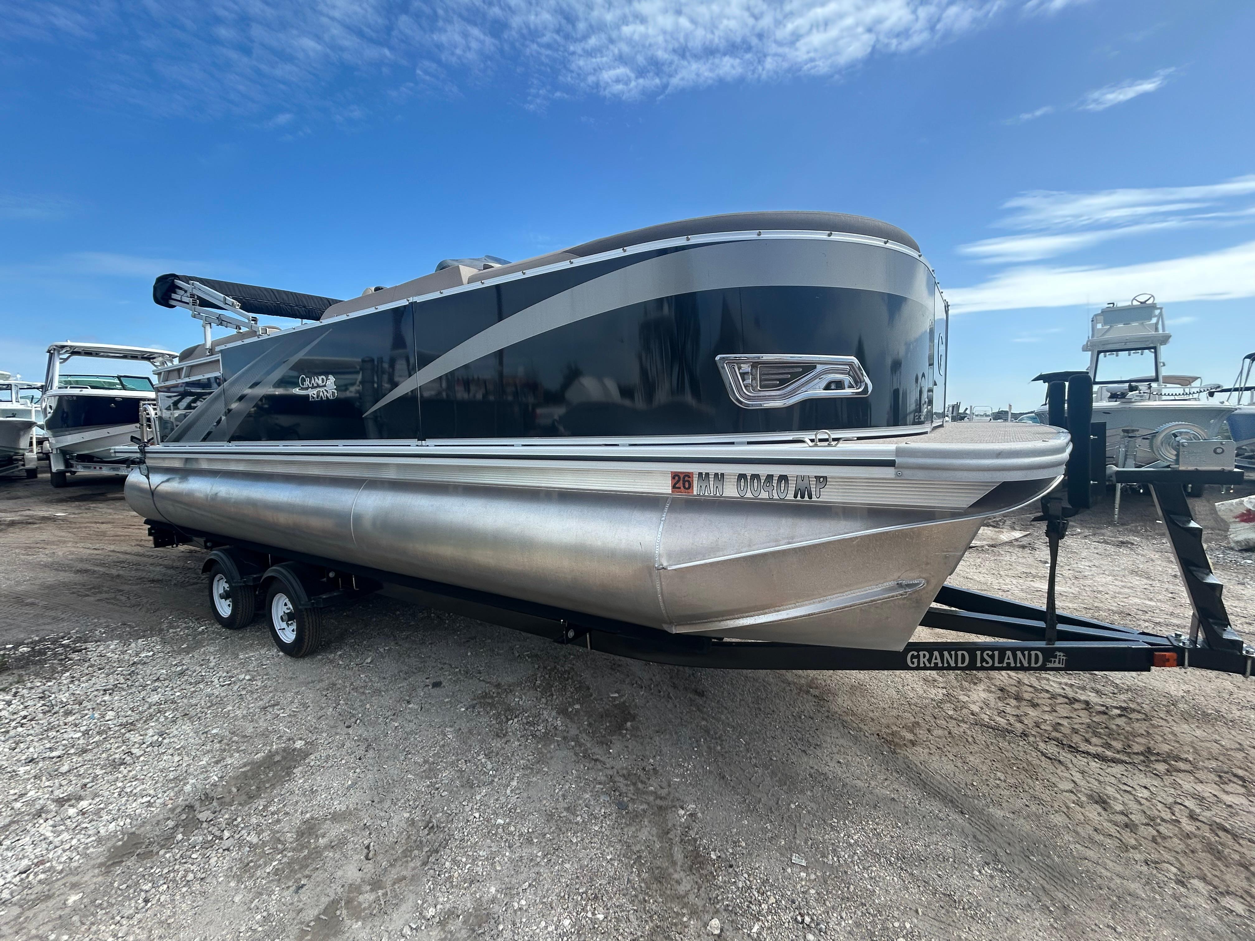 2024 Tahoe Pontoon 2385 TZ-12