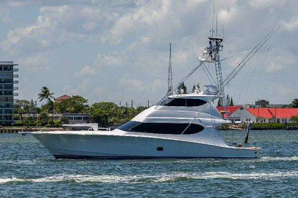 68' Hatteras, Listing Number 100916815, - Photo No. 53