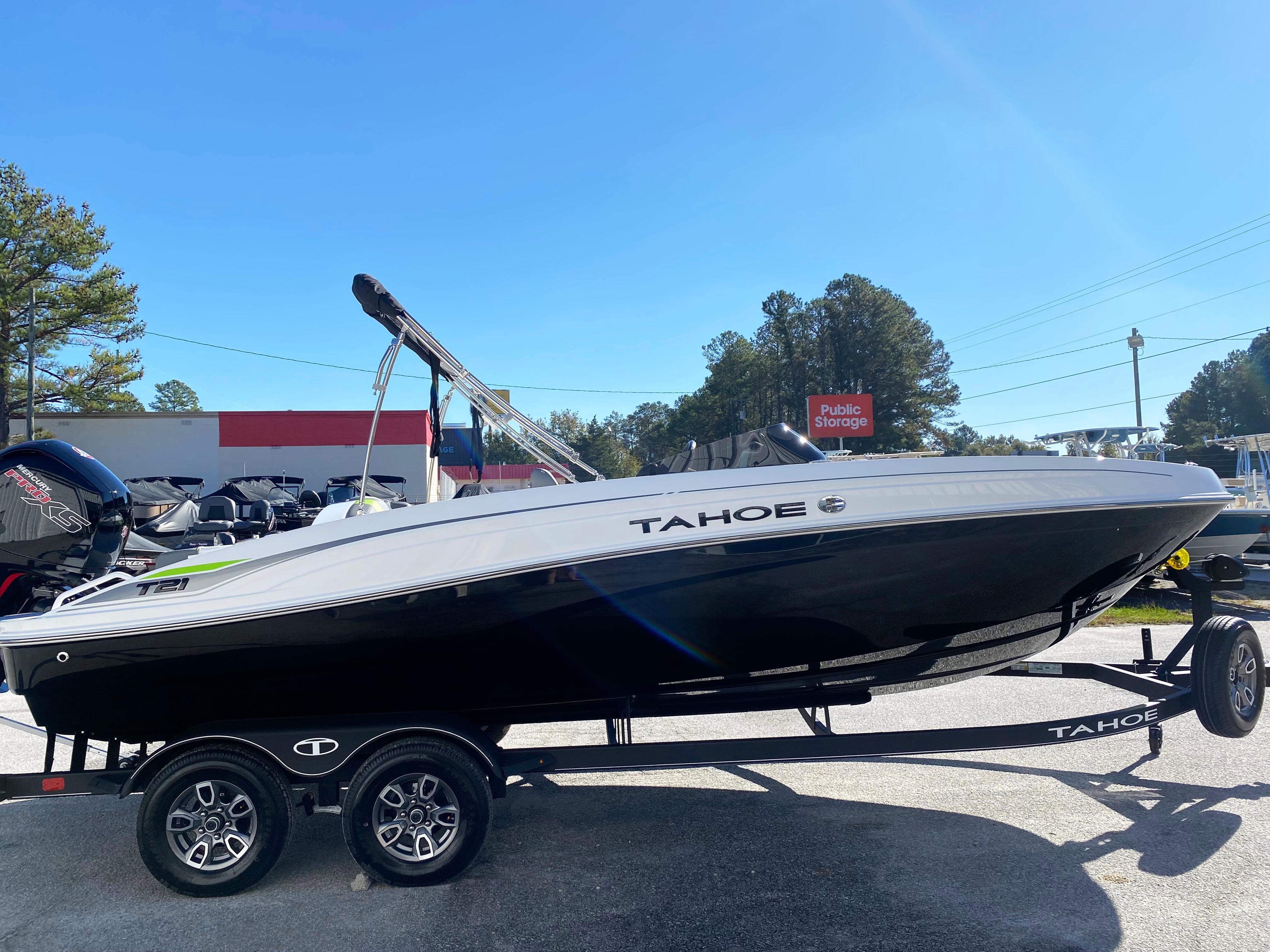 2024 Tahoe® T21