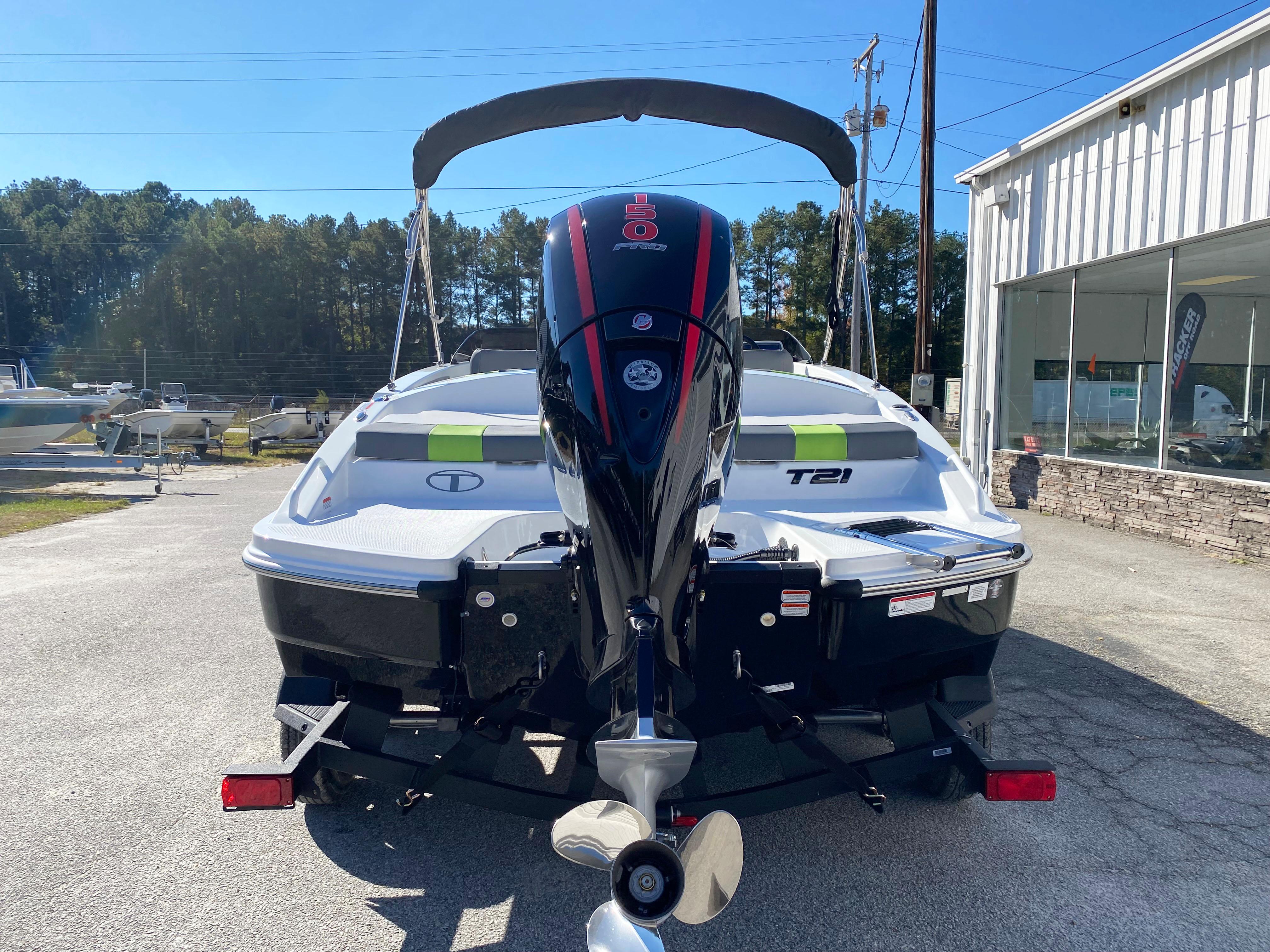 2024 Tahoe® T21
