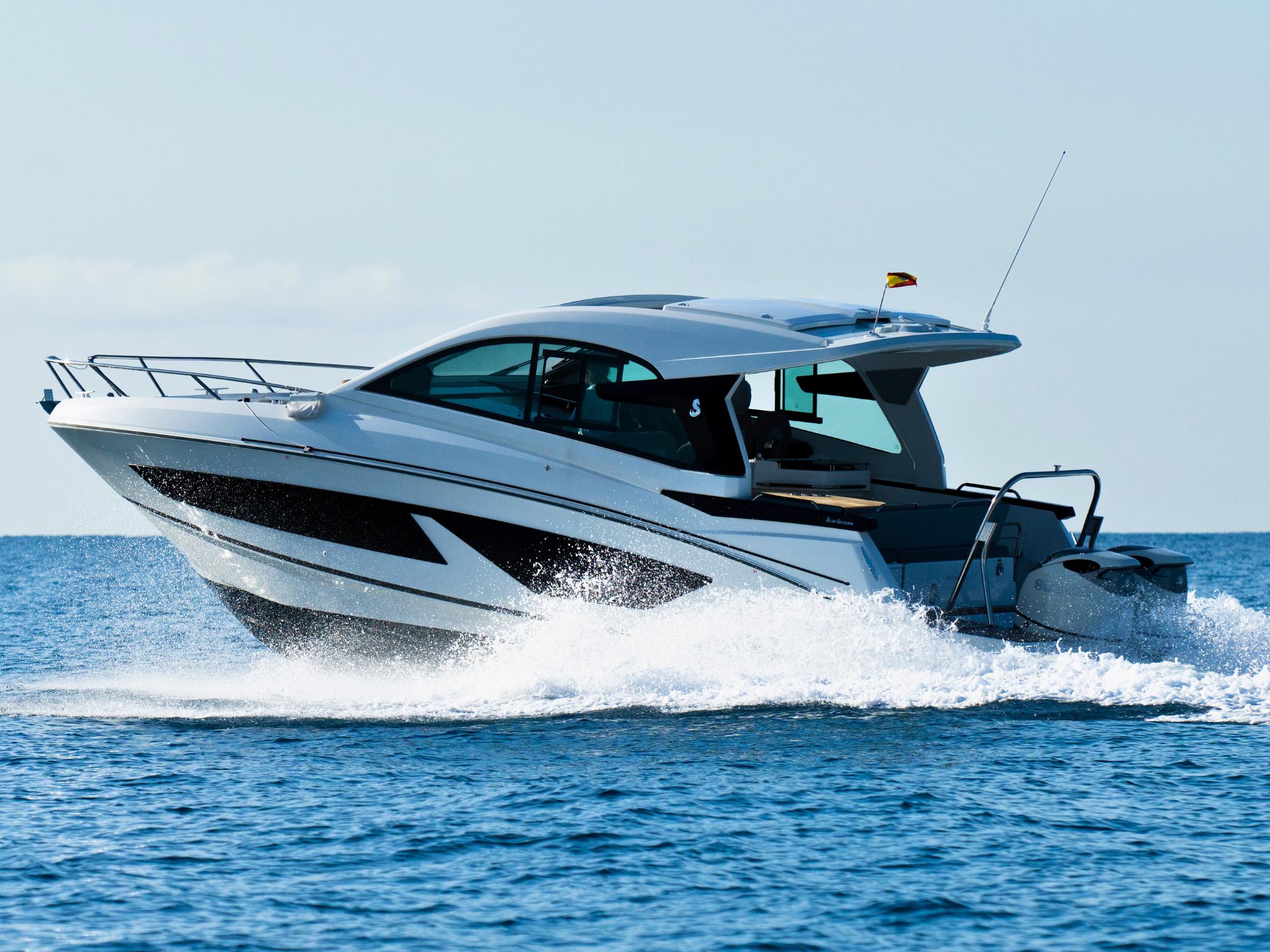 2025 Beneteau Gran Turismo 32