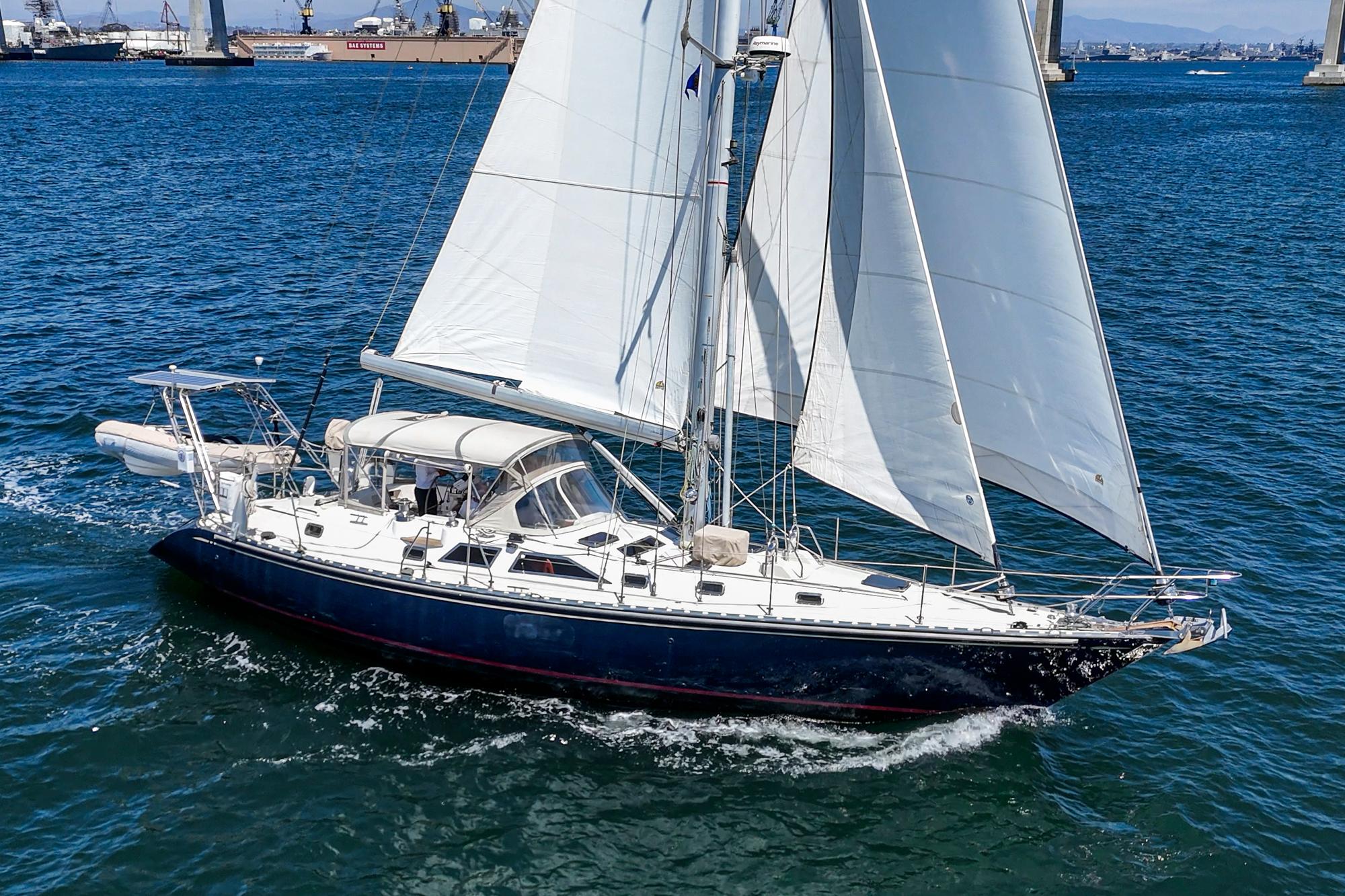 2001 Hylas 49 