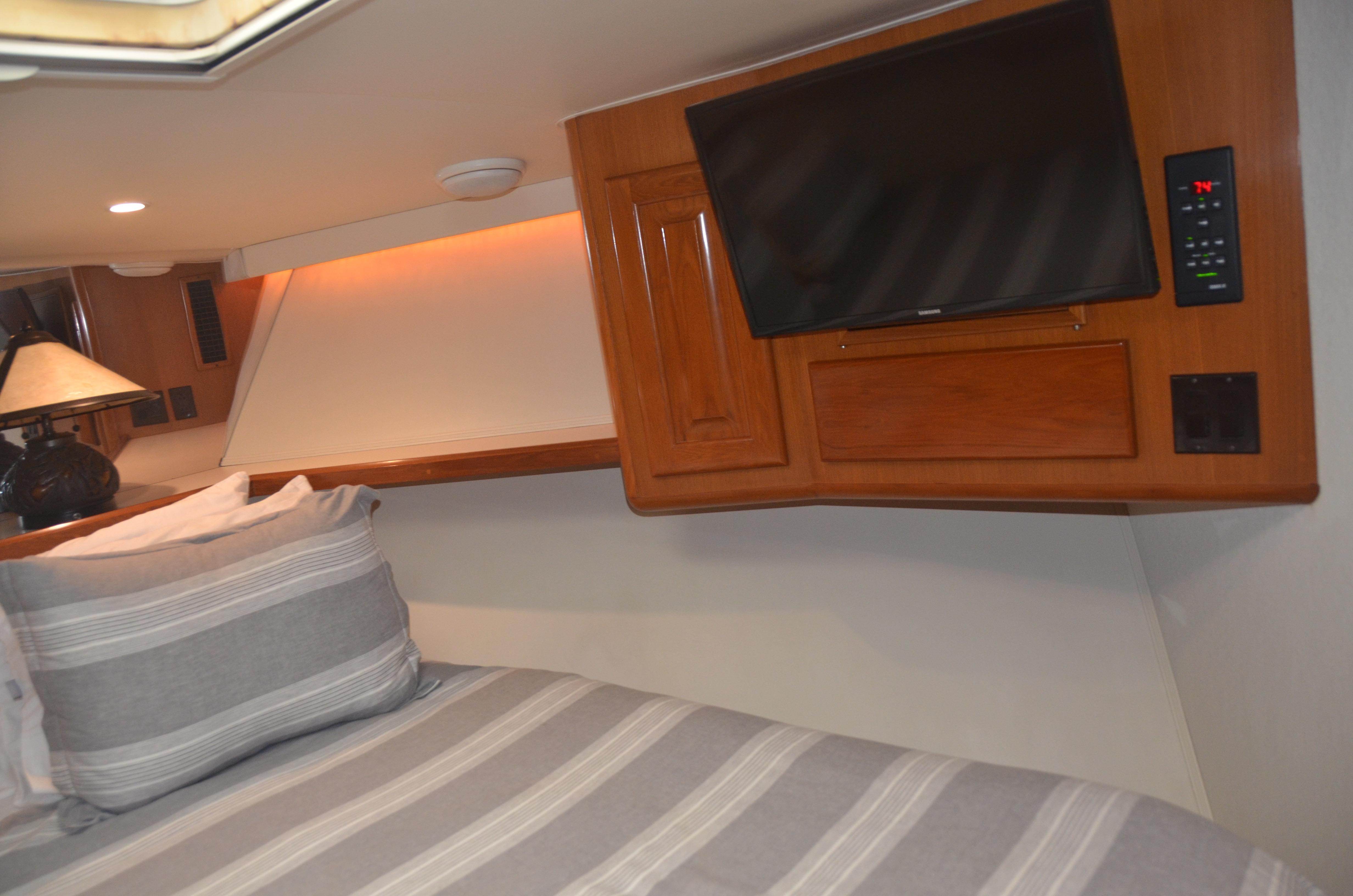 Viking 58 La Trinita- VIP Stateroom