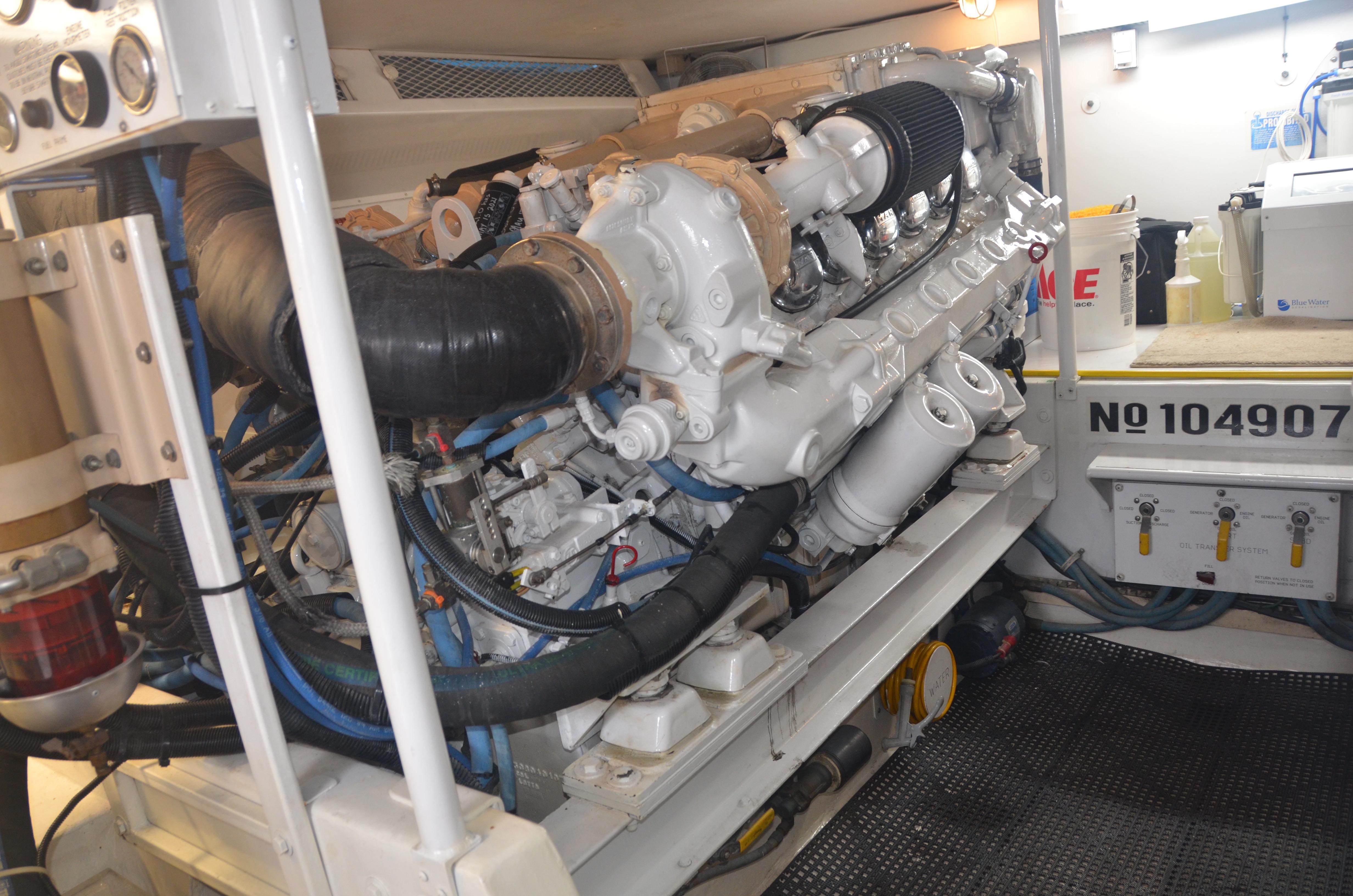 Viking 58 La Trinita- Engine Room