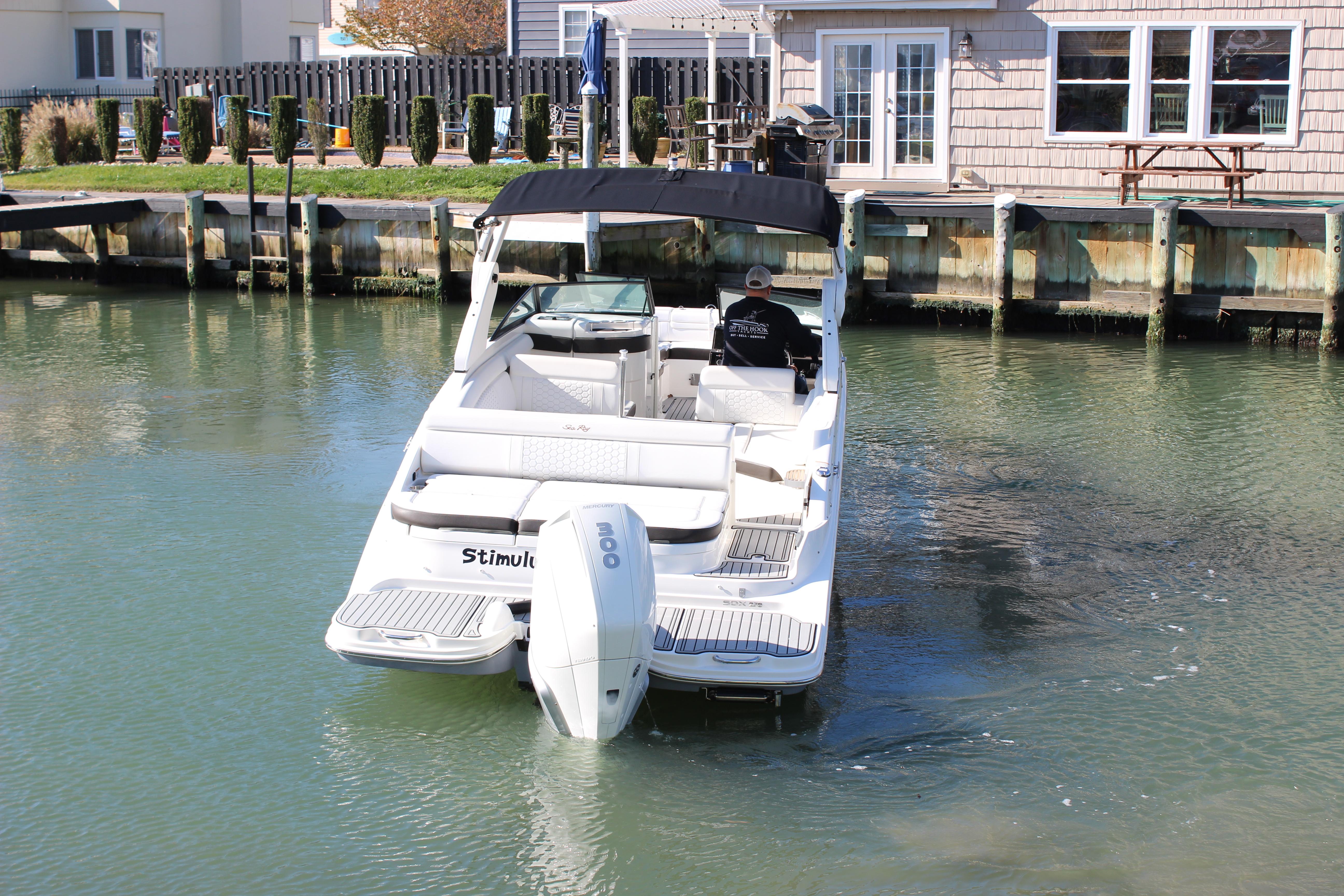 2020 Sea Ray 270 SDX-OB