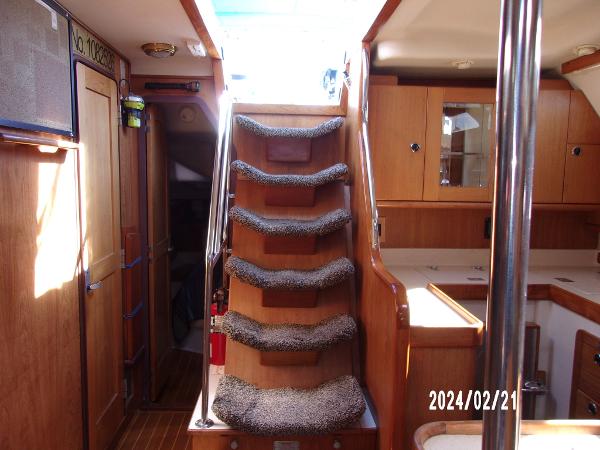 47' Catalina, Listing Number 100915225, Image No. 19