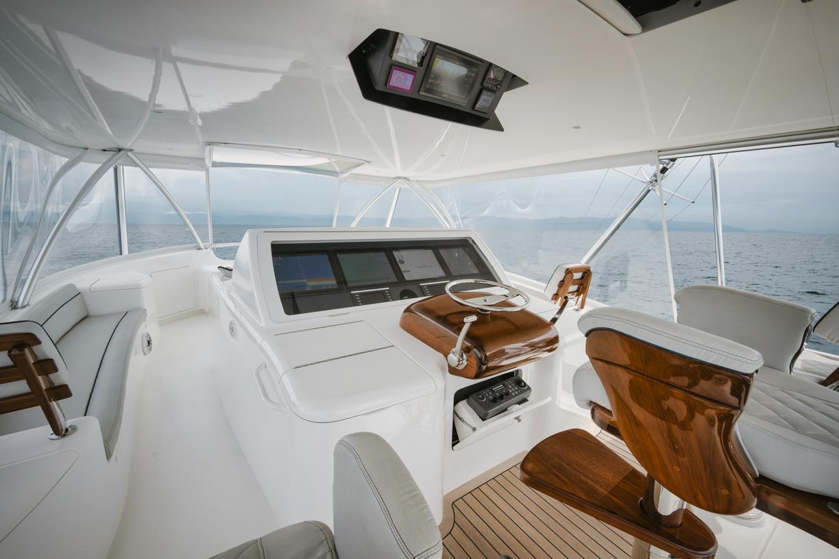Viking 80 Why Wouldn't We - Exterior Flybridge