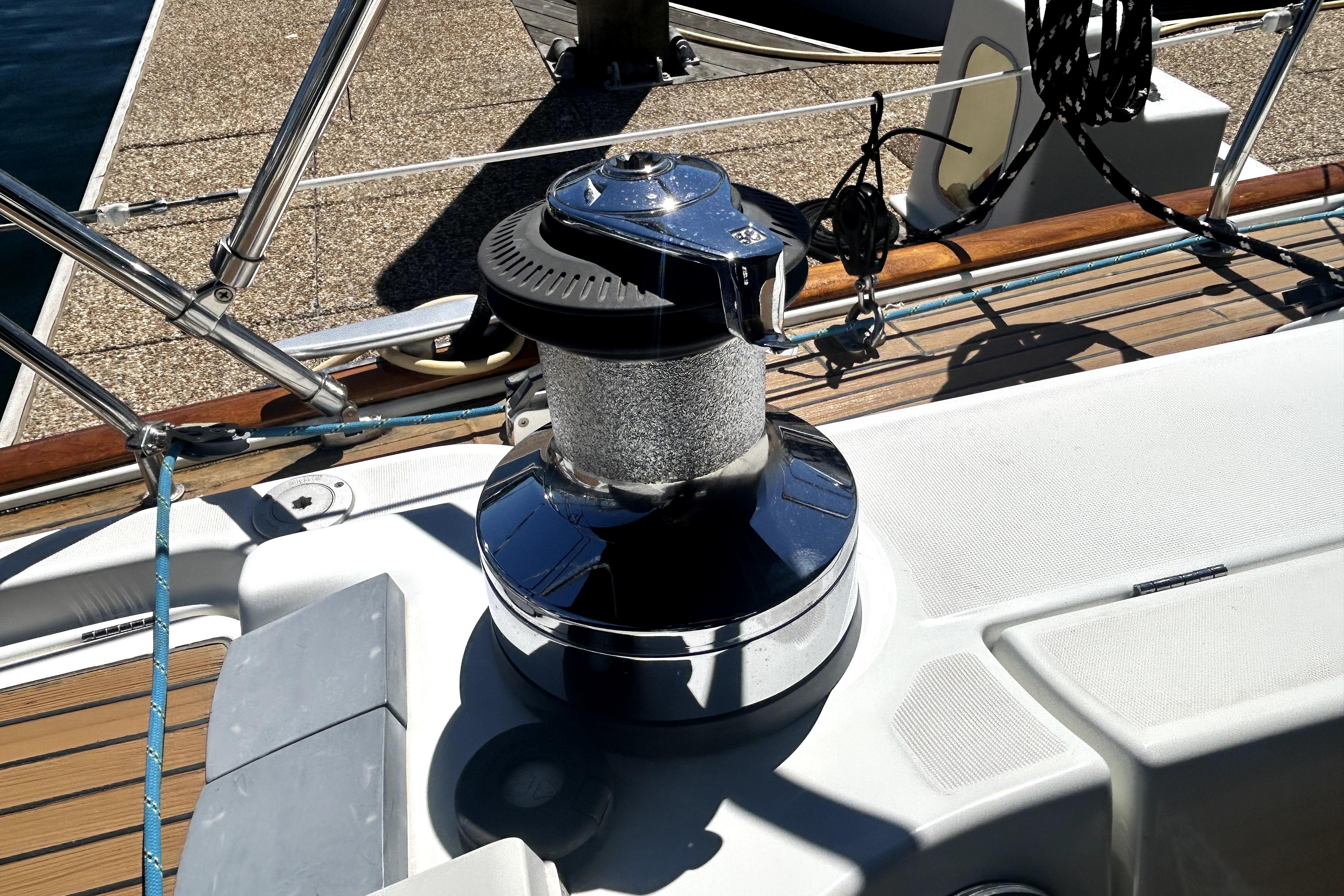 Yacht Photos Pics