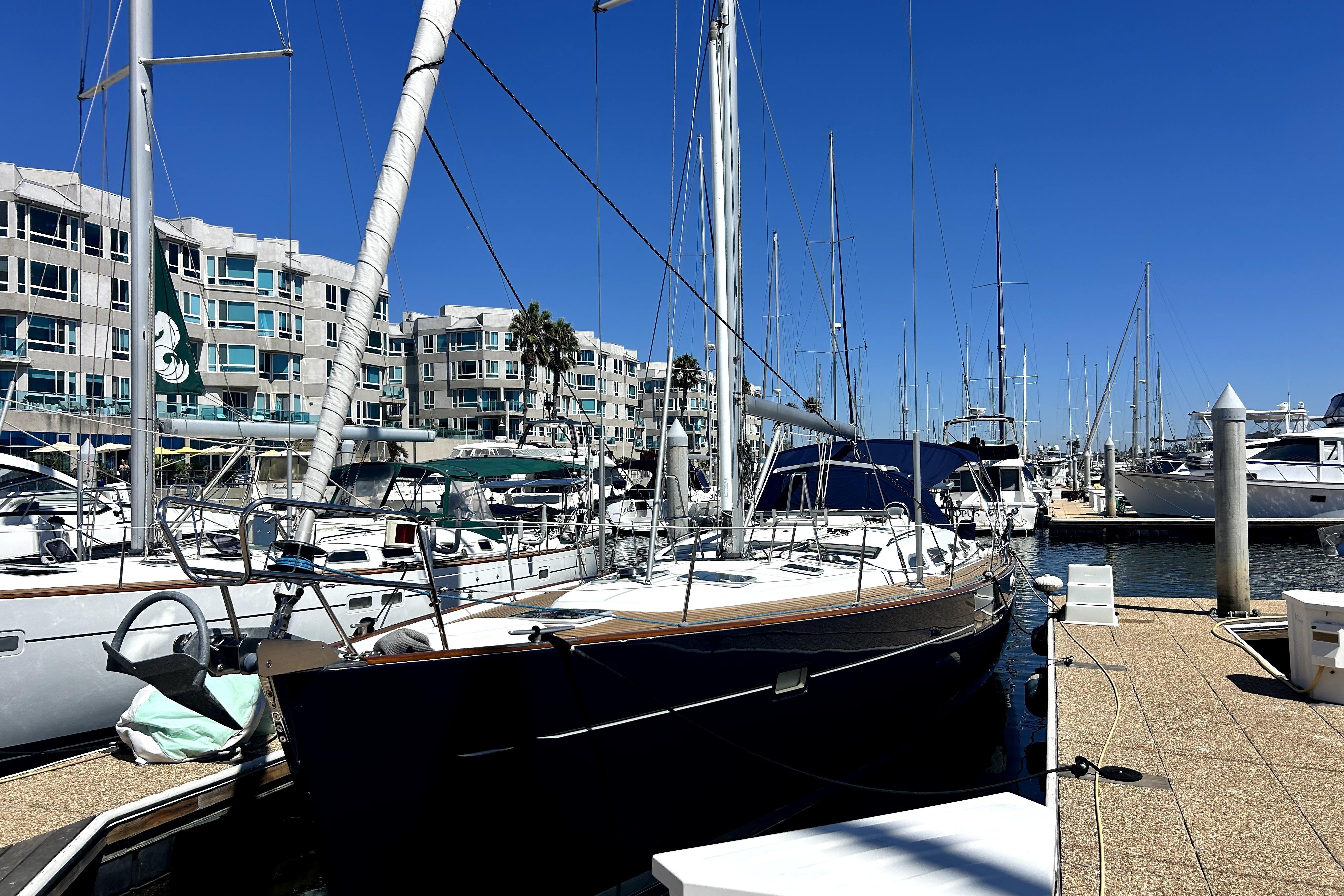 Yacht Photos Pics
