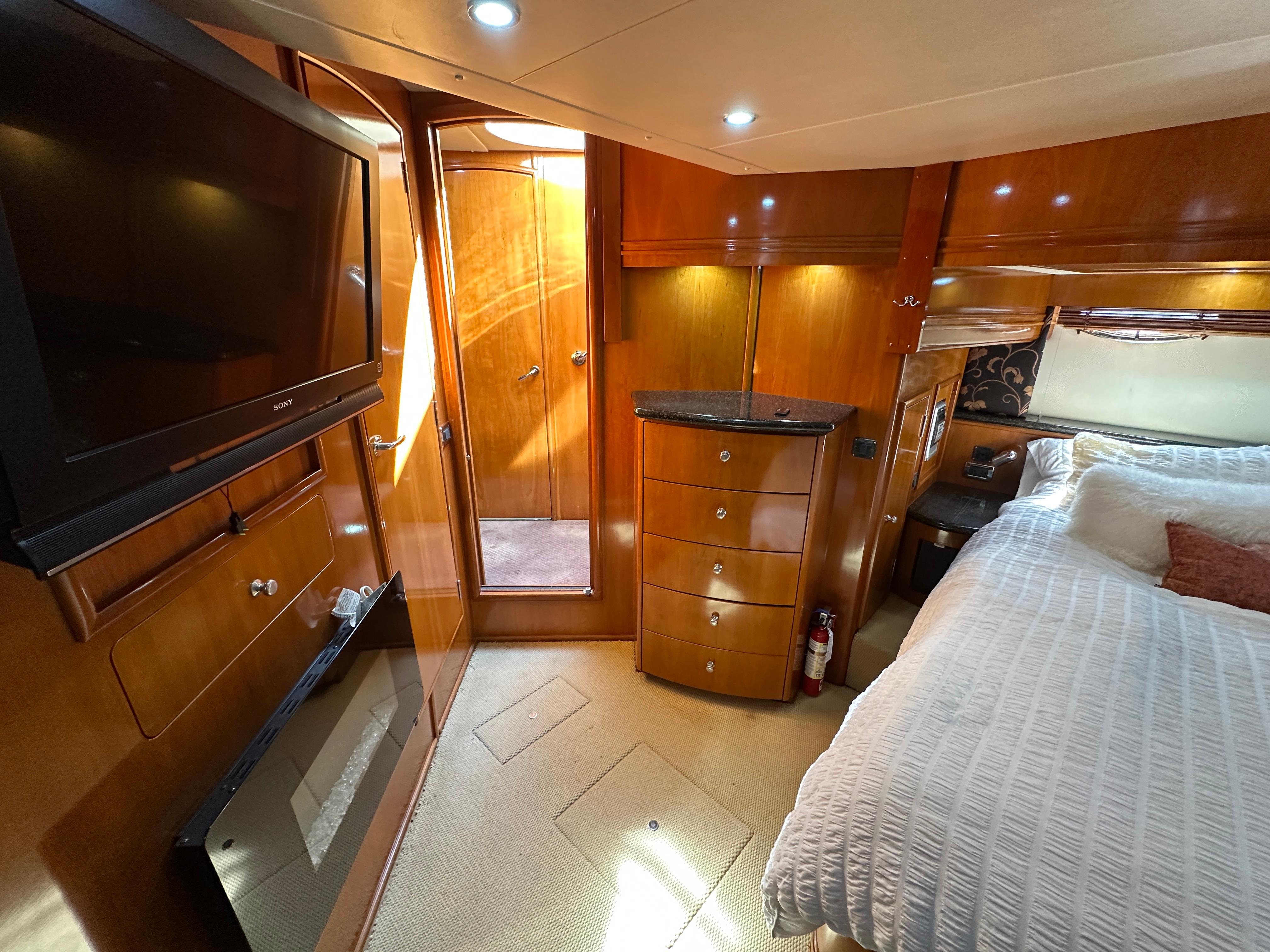 2001-carver-570-voyager-pilothouse-power-9768304-20250423101951317-1_XLARGE