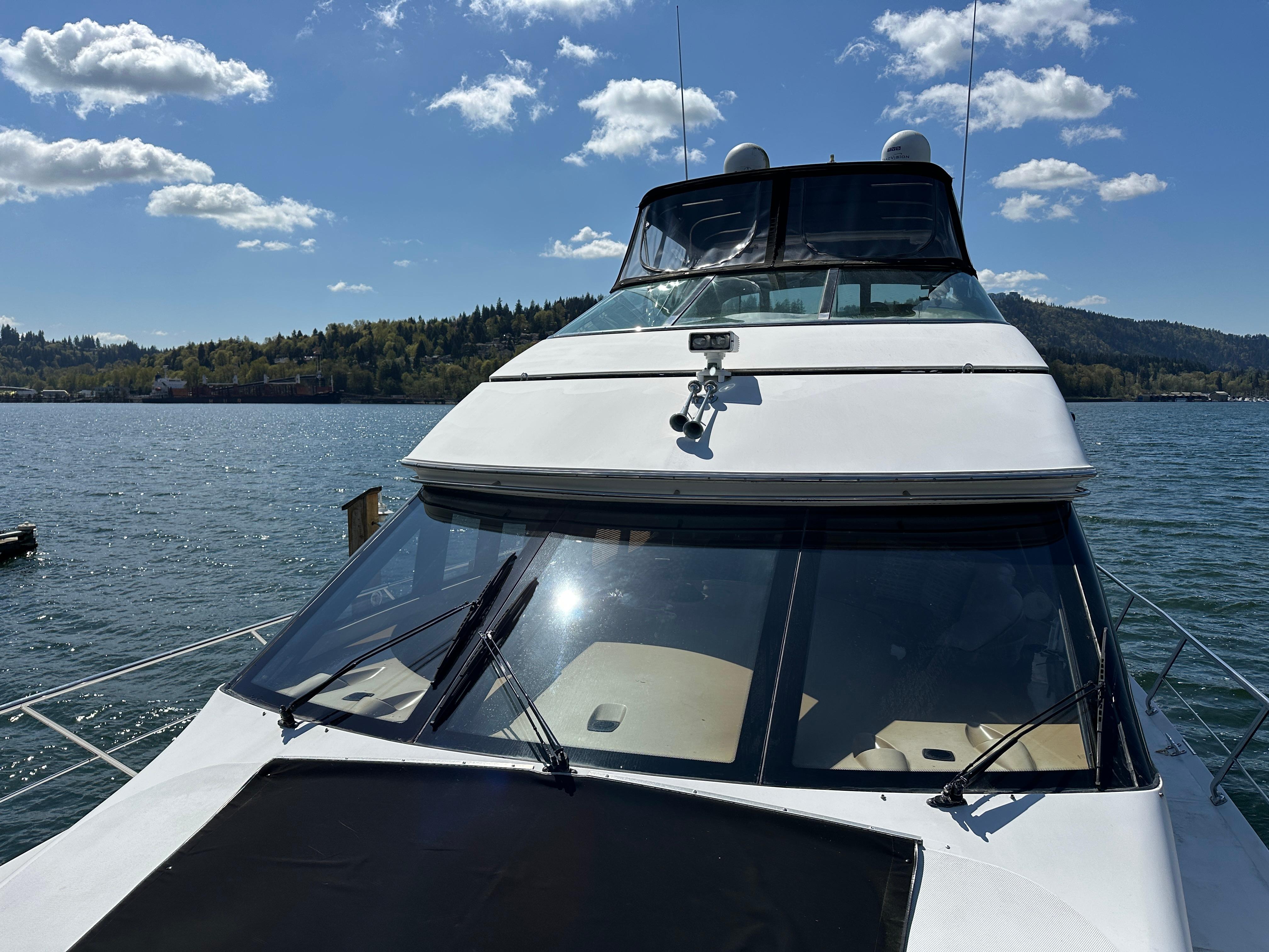 2001-carver-570-voyager-pilothouse-power-9768304-20250423103301640-1_XLARGE