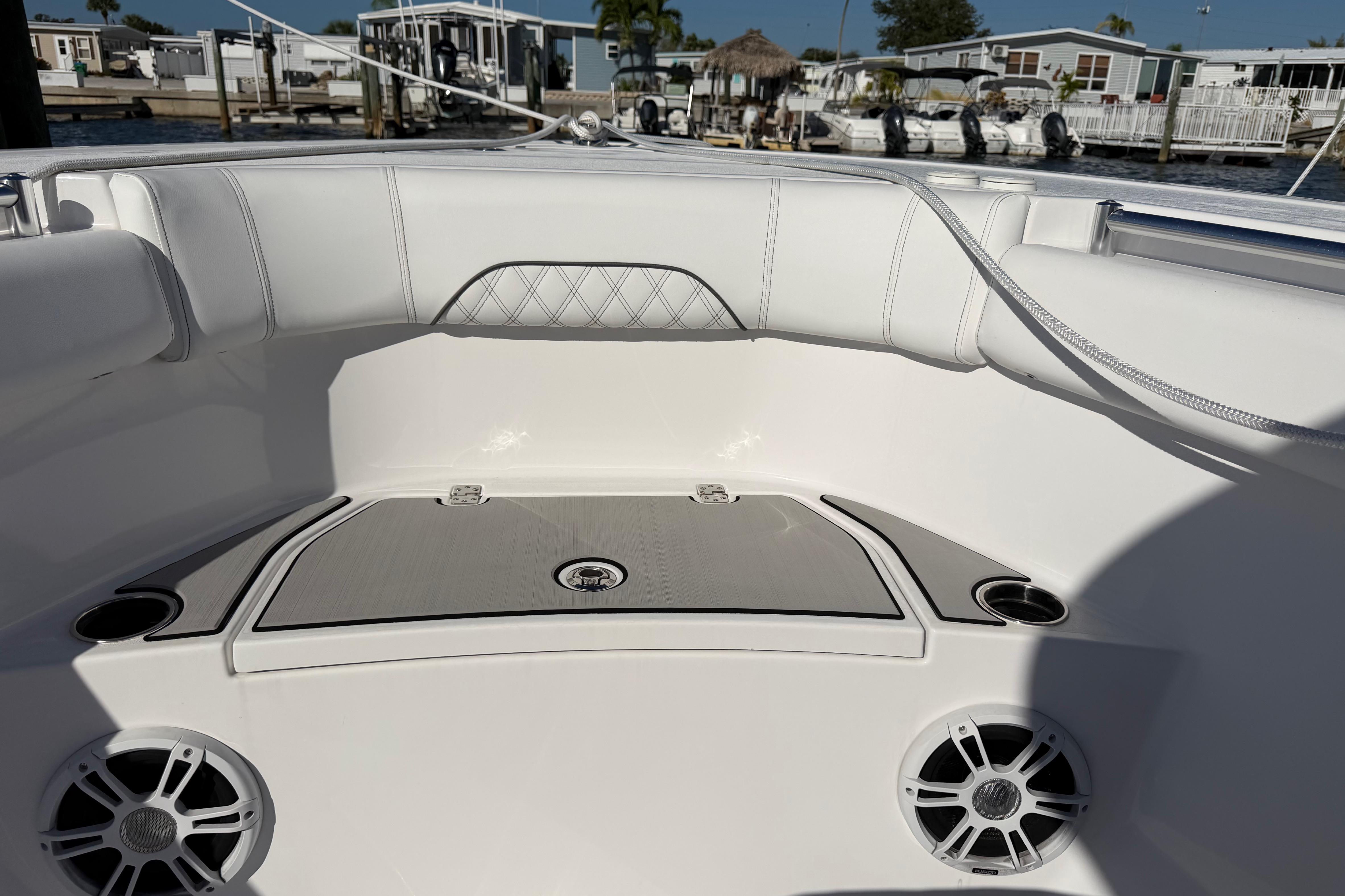 2024 Sportsman Open 282TE Center Console-34