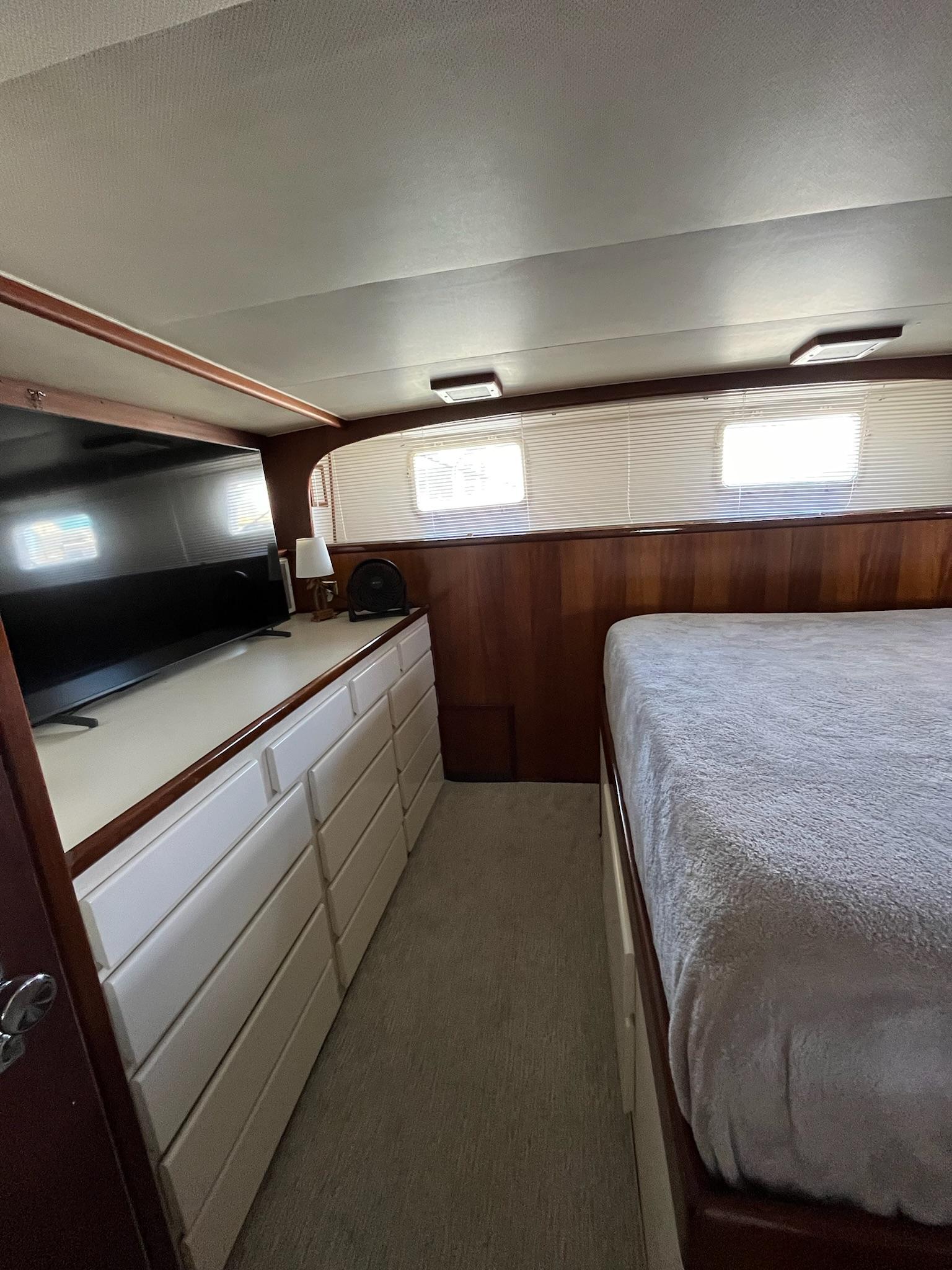 Hatteras-53 Motor Yacht 1977-Hattrific Day FL-US-9778345 | Thumbnail