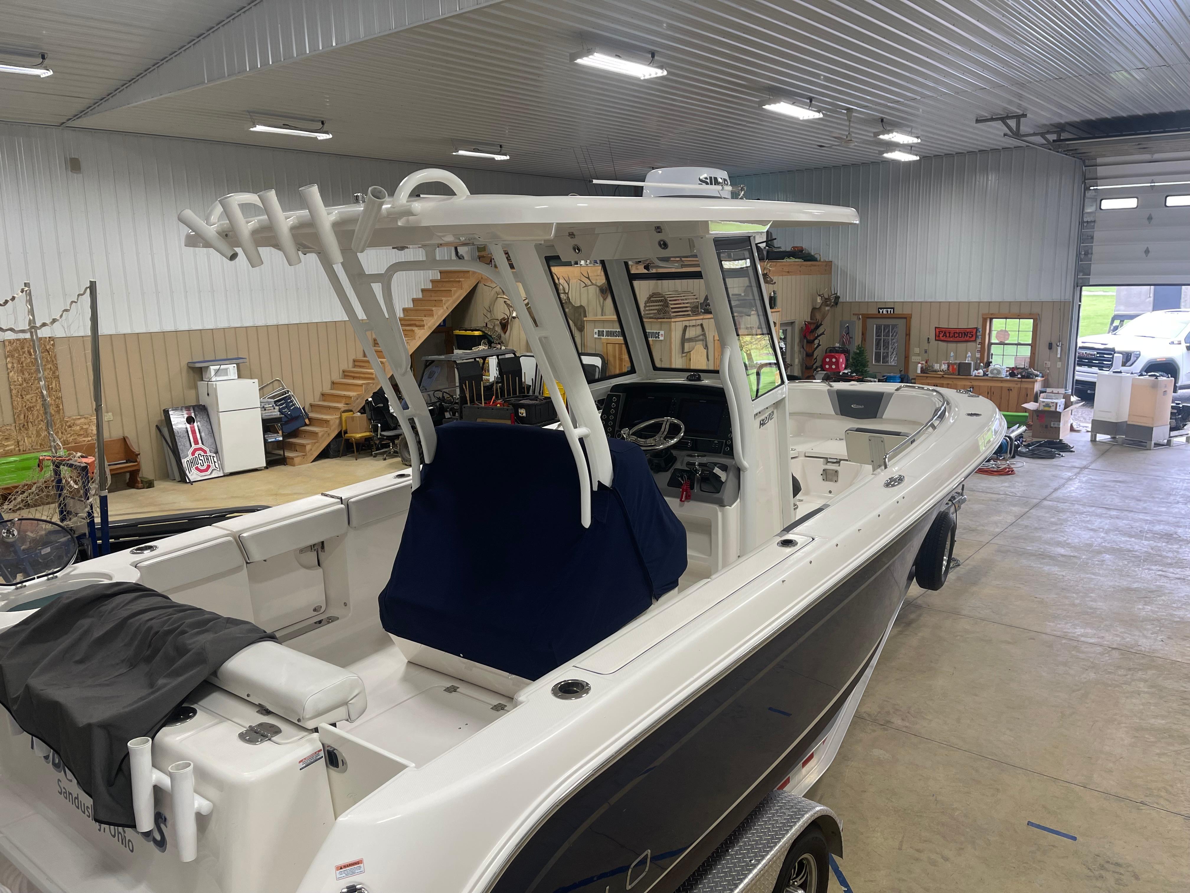 2020-robalo-r272-power-9808348-979128237-0-230520251238-3