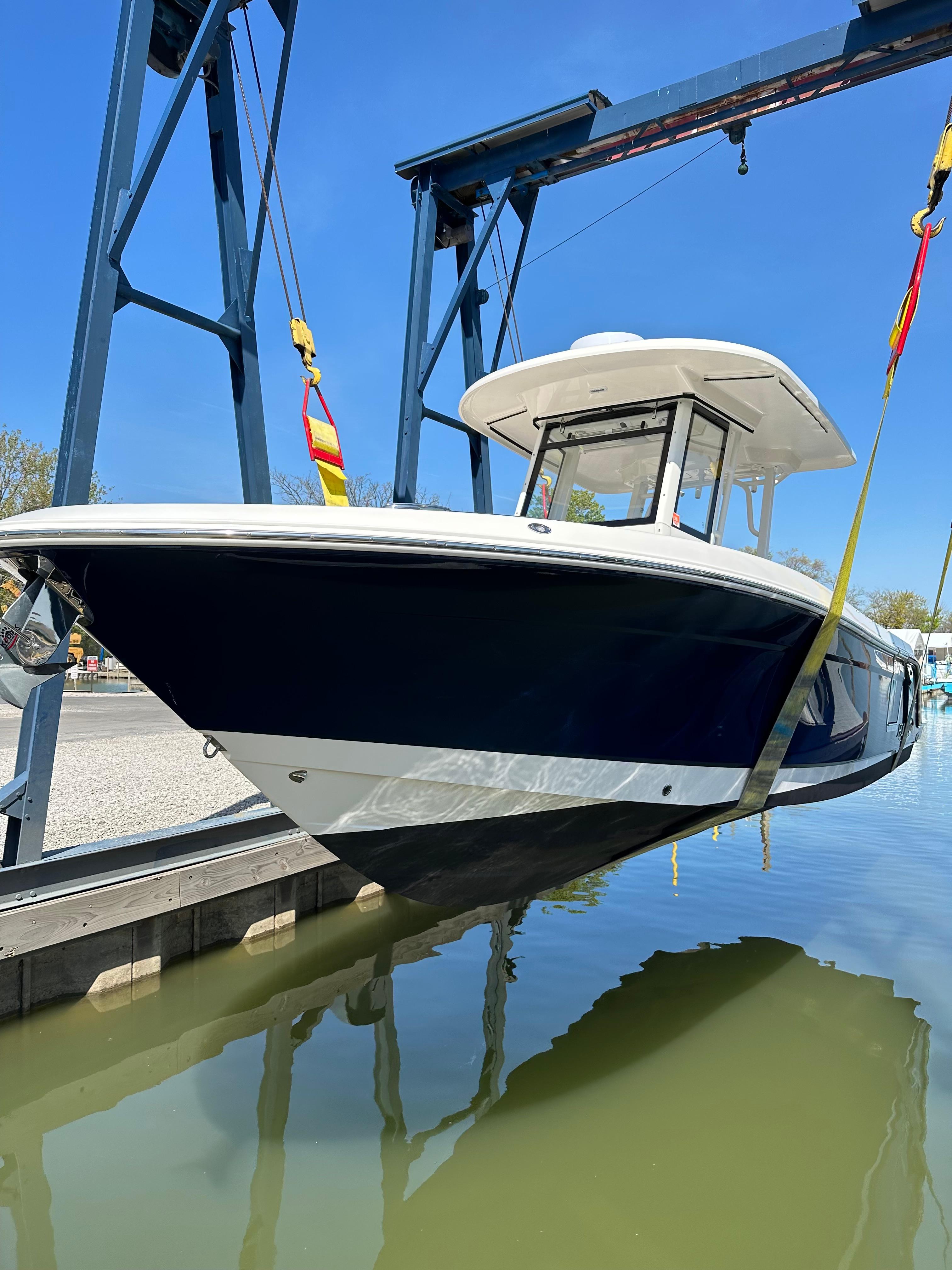 2020-robalo-r272-power-9808348-979128241-0-230520251238-7