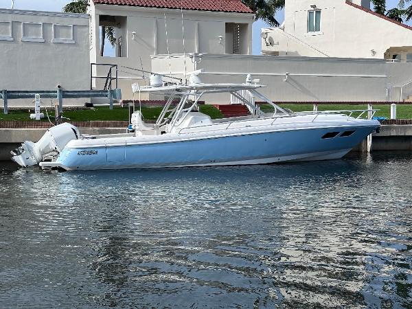 Photo of 2016 Intrepid 37'
