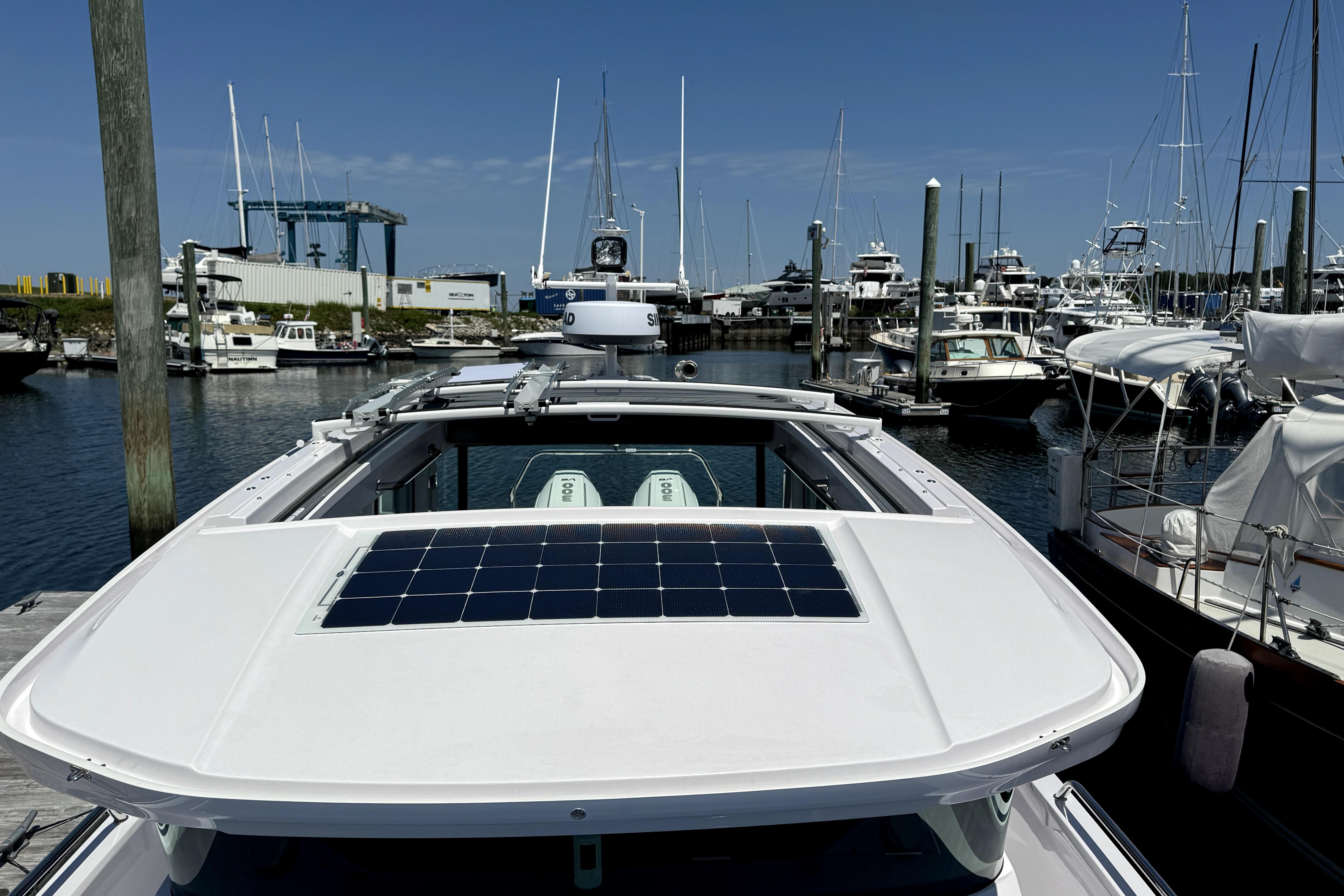 Boat image 3