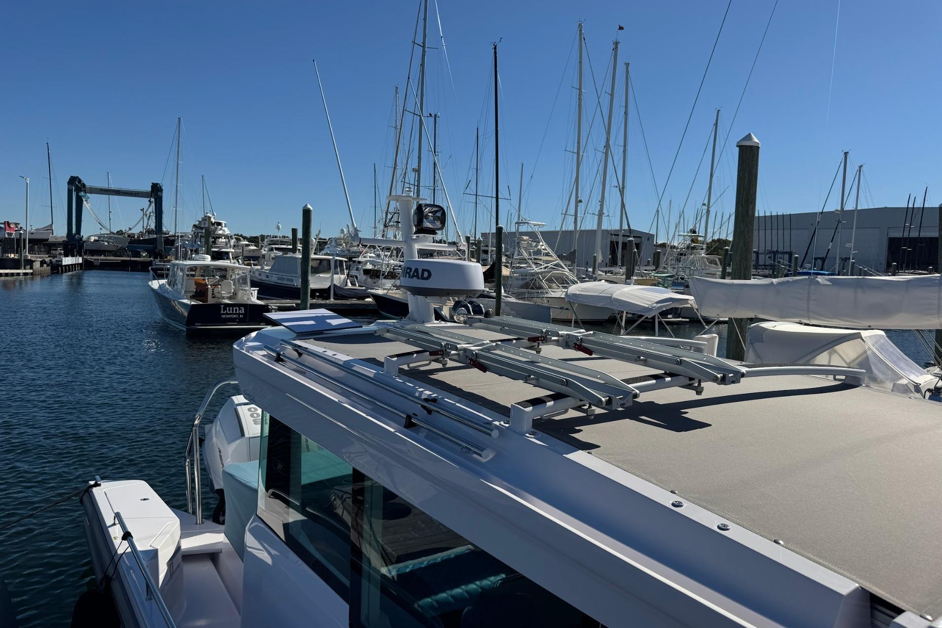 Boat image 17