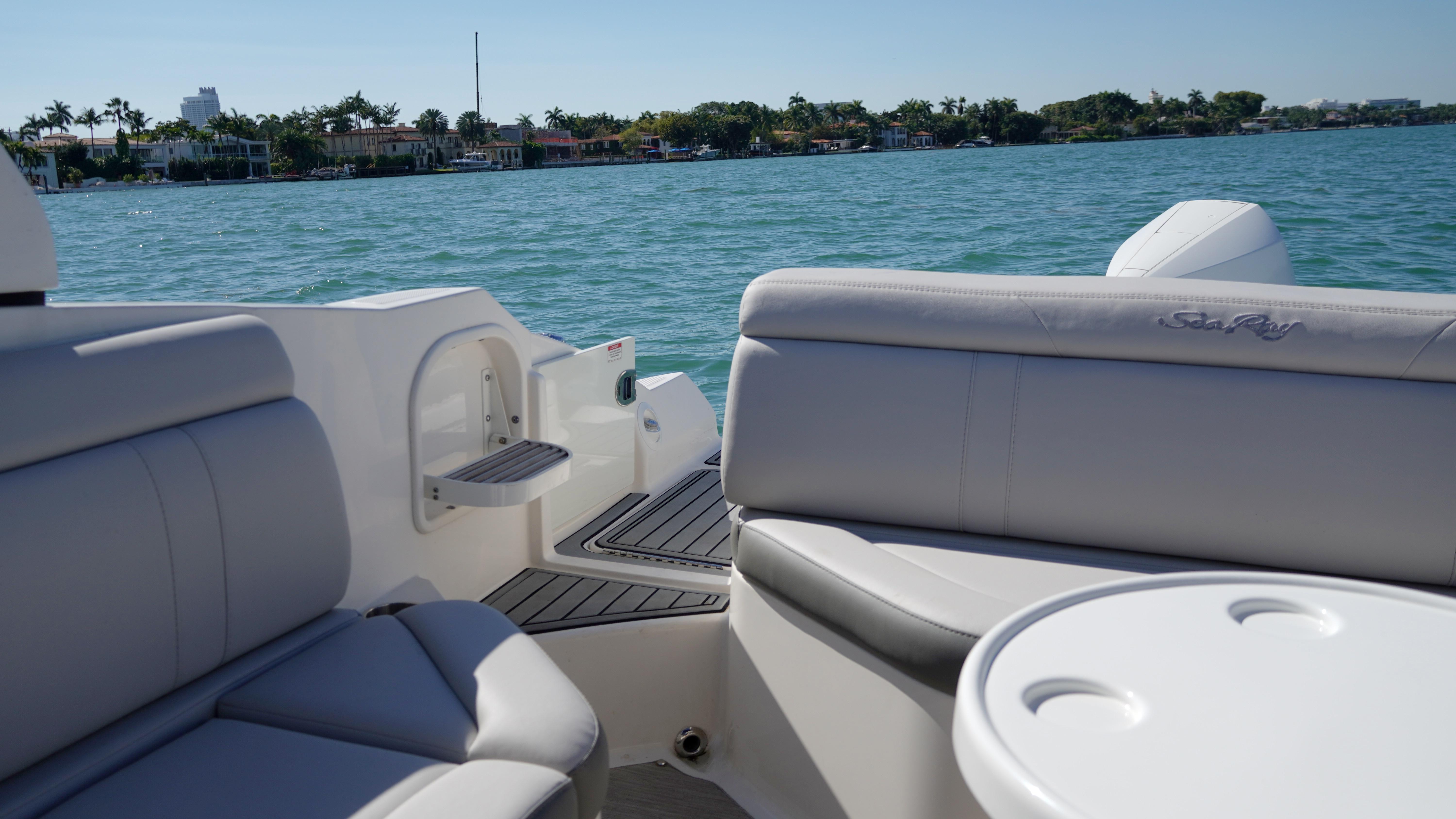 2020-sea-ray-sdx-270-outboard-power-9718354-20250317162526284-1_XLARGE