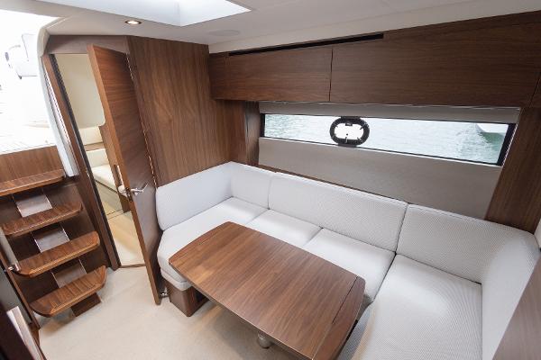 Princess Motor Yacht Sales - Used Princess V40