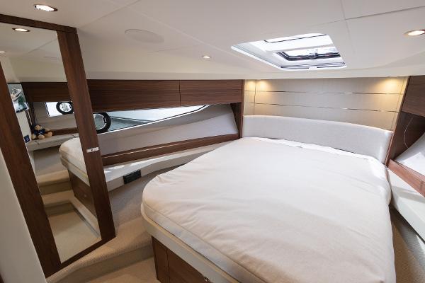 Princess Motor Yacht Sales - Used Princess V40