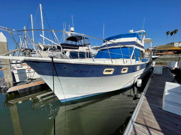 1984 Nova 42 Sundeck