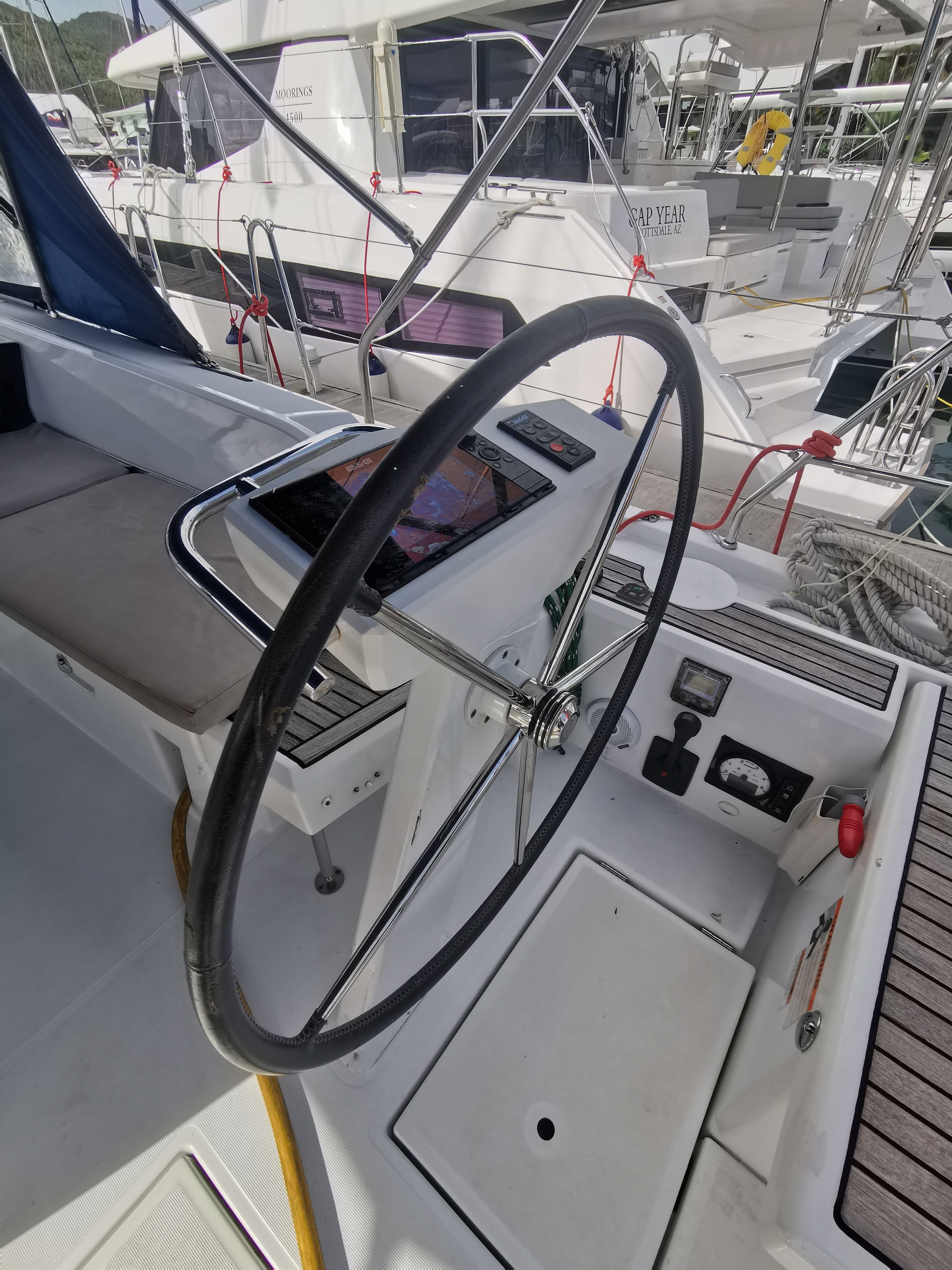 Yacht Photos Pics