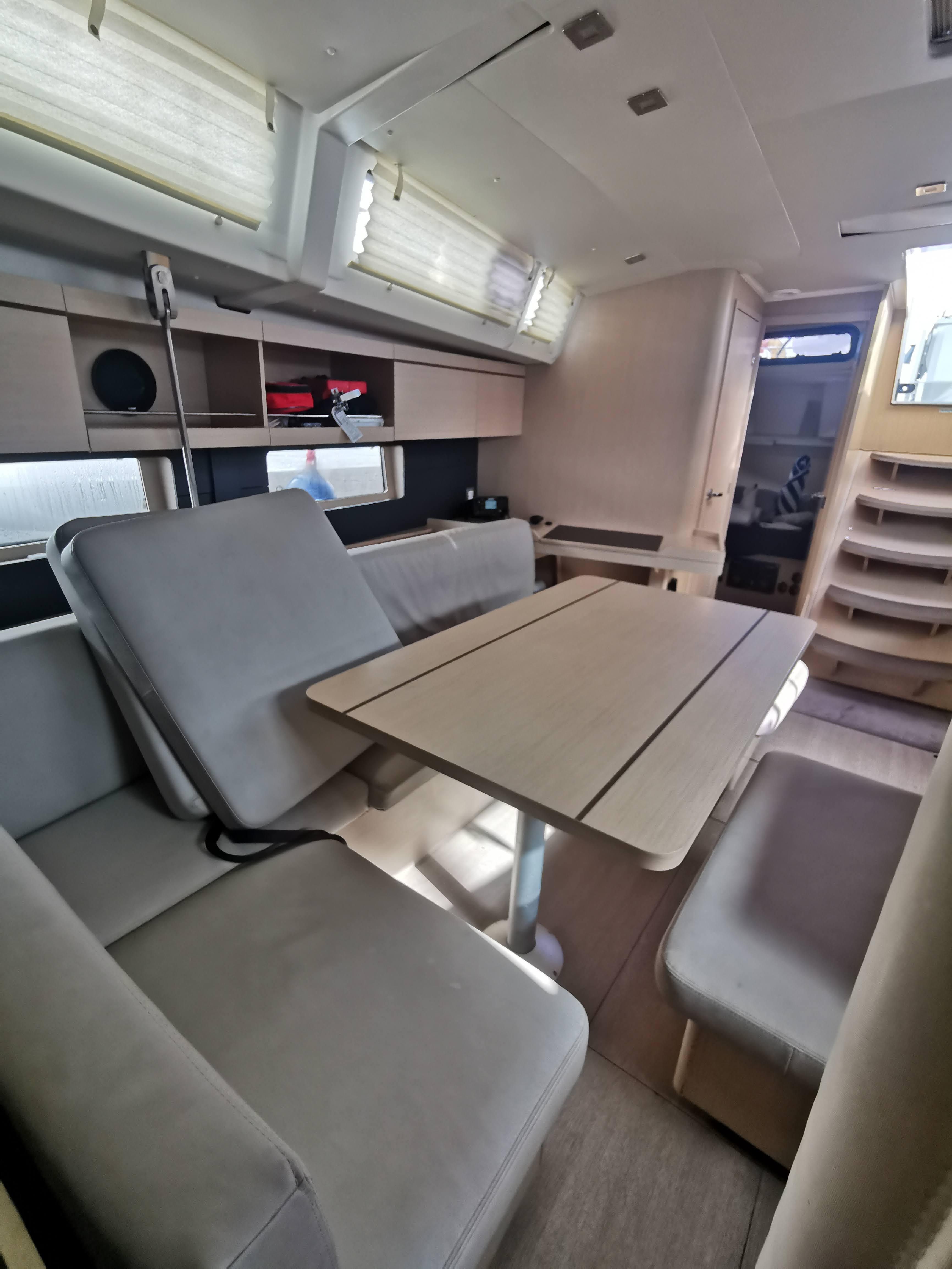 Yacht Photos Pics