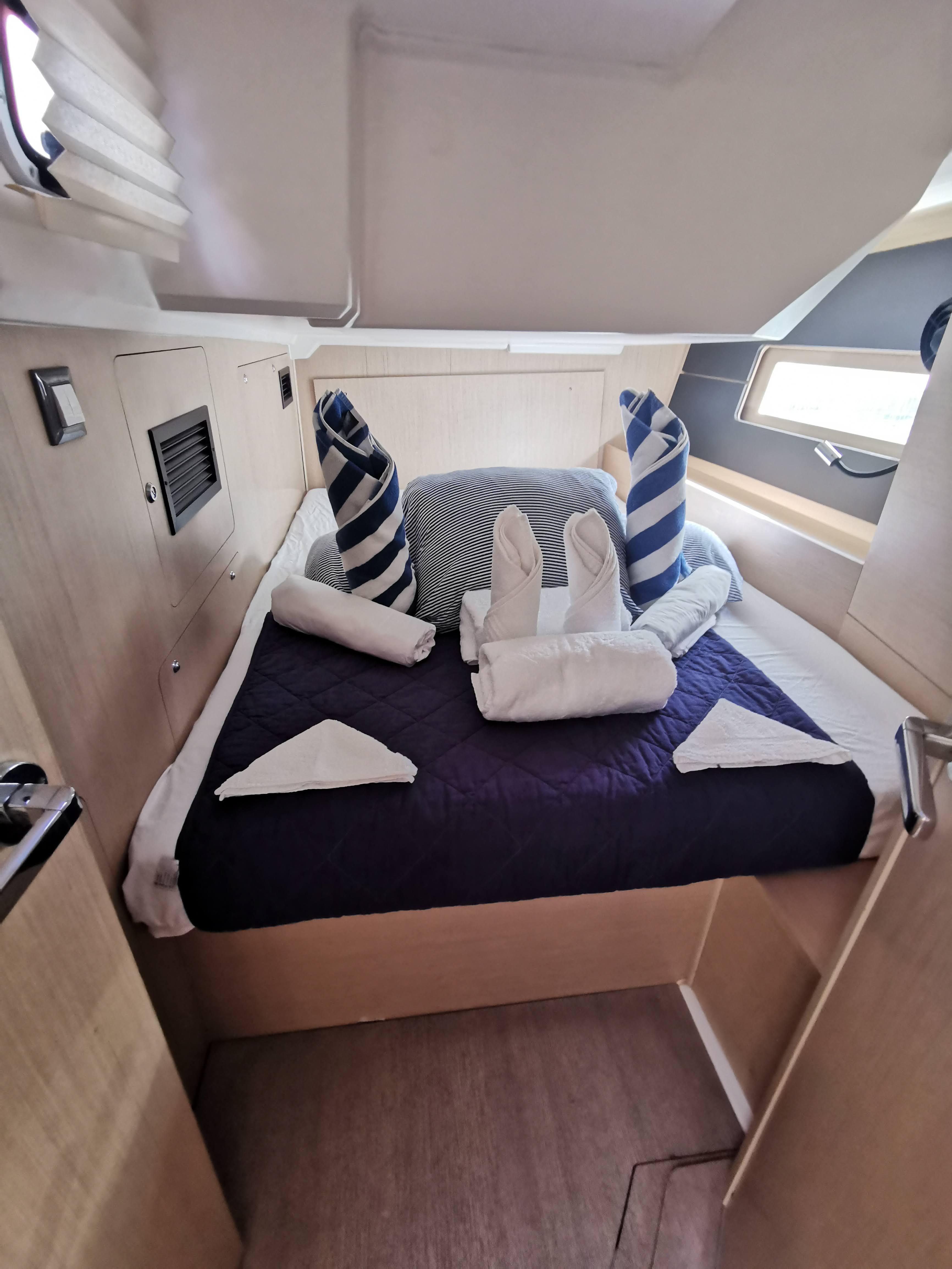 Yacht Photos Pics