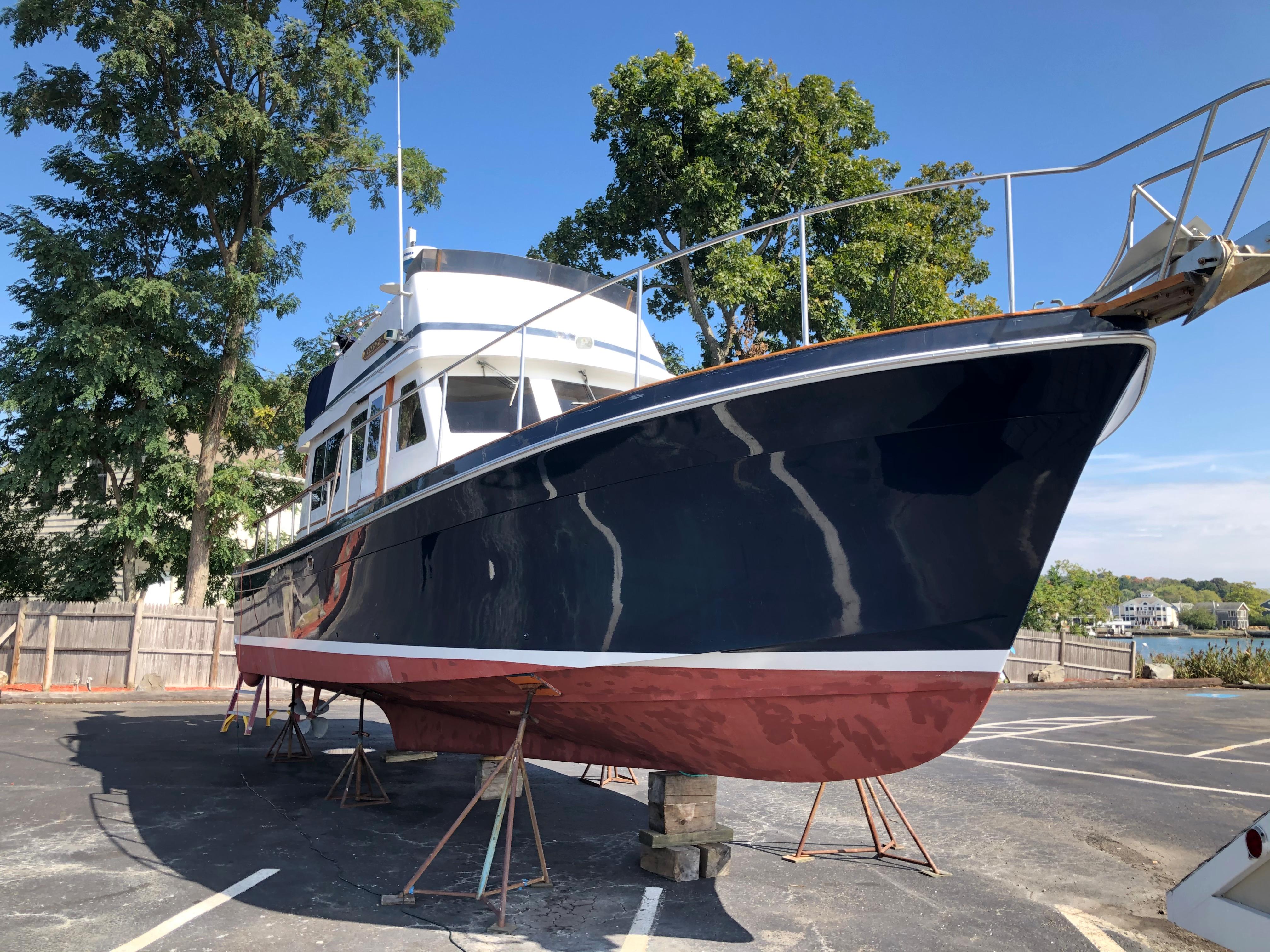 marblehead yacht for sale uk