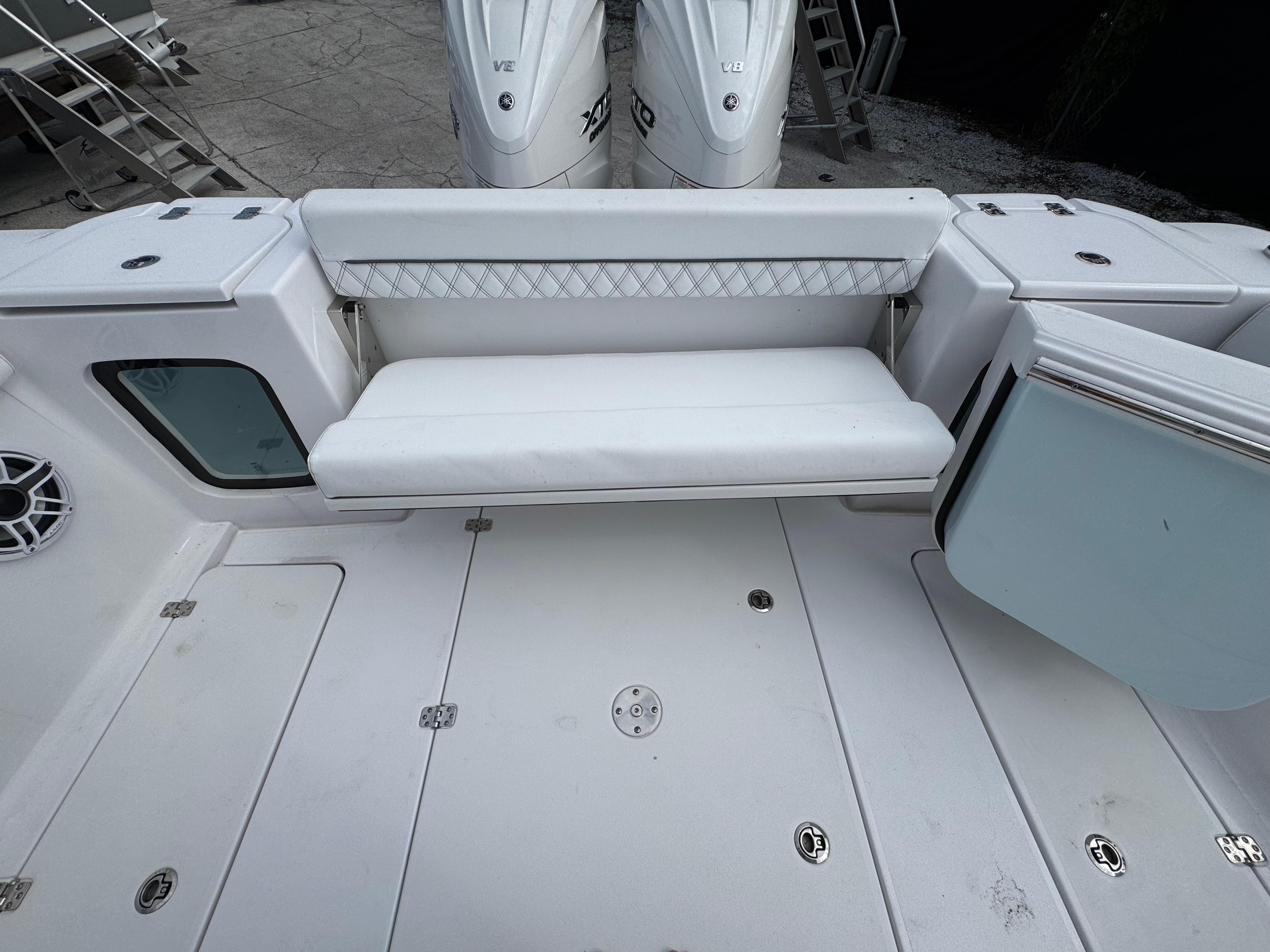 2025 Sportsman Open 322 Center Console-5