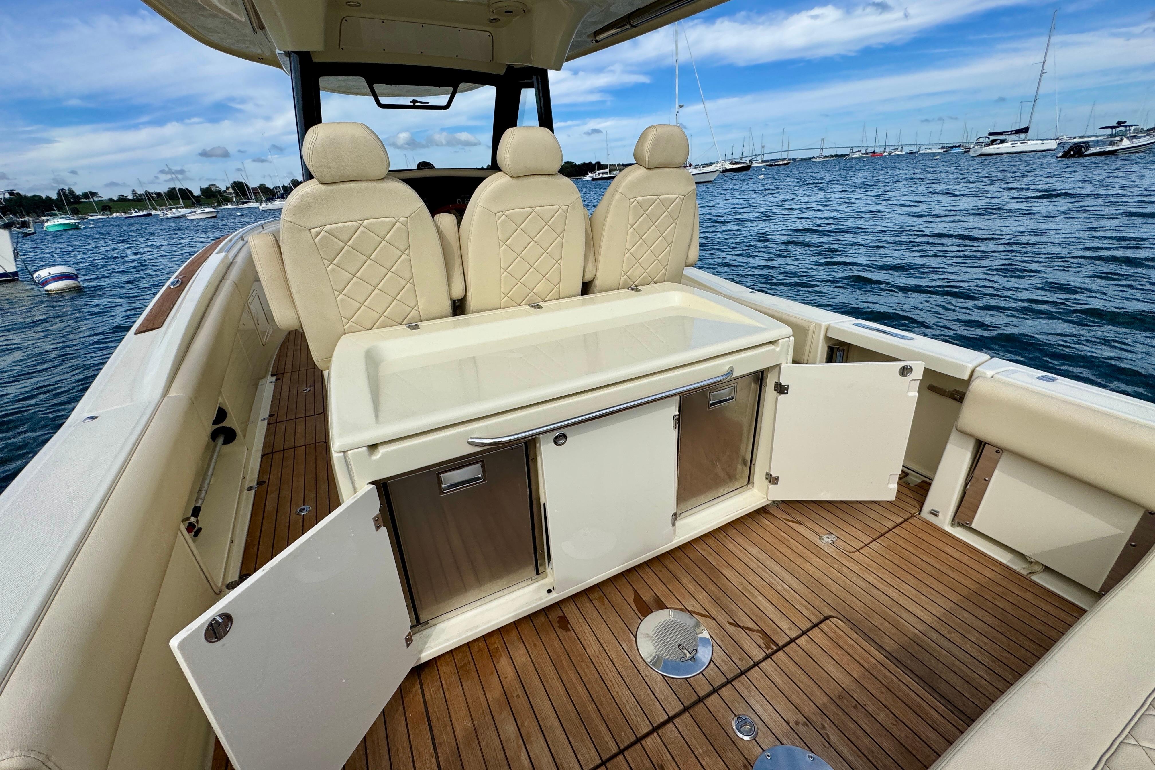 2019 Chris-Craft Catalina 34