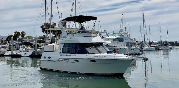 1999 Carver 326