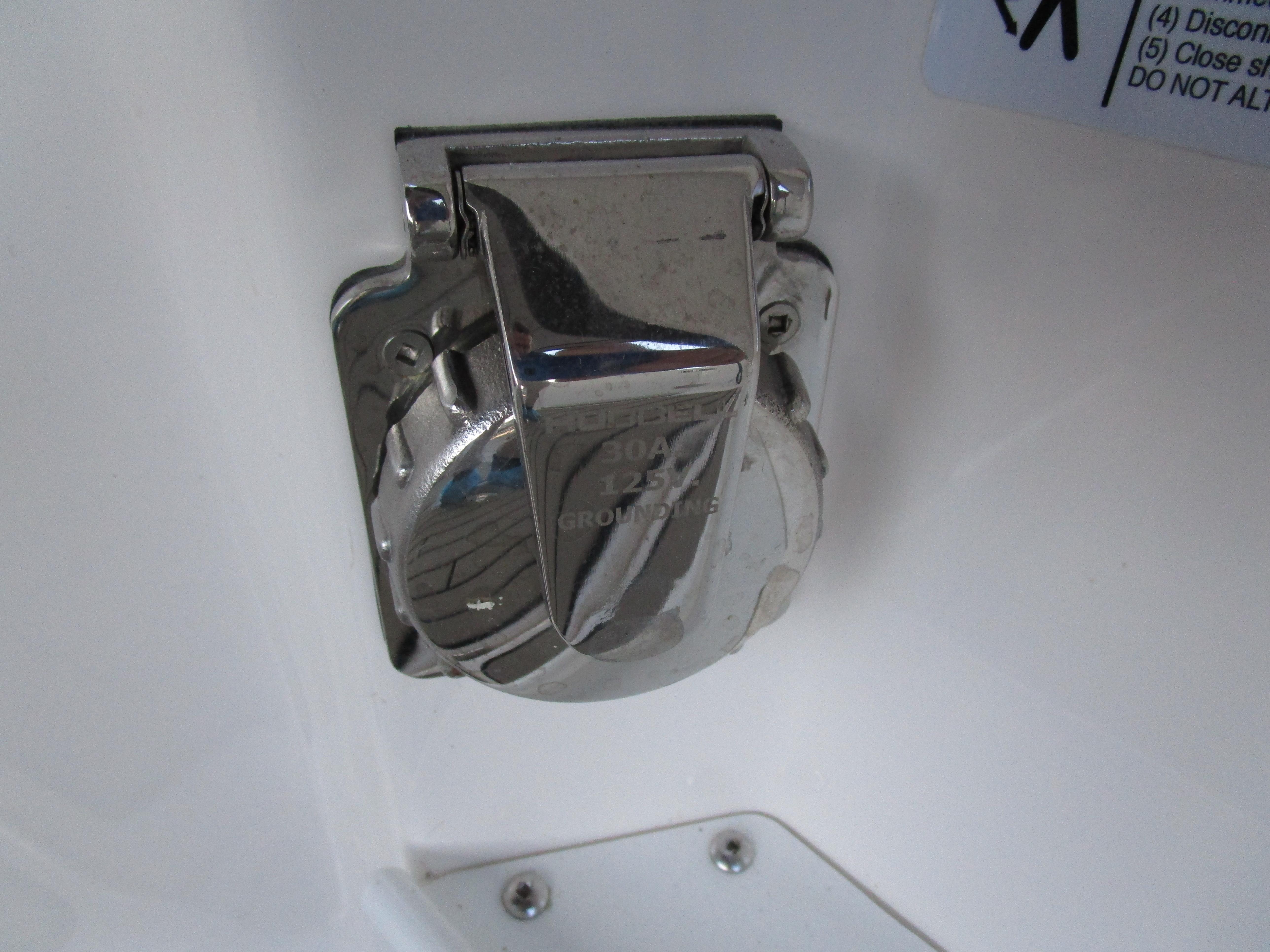 2024 Cutwater C-288 C Gallery
