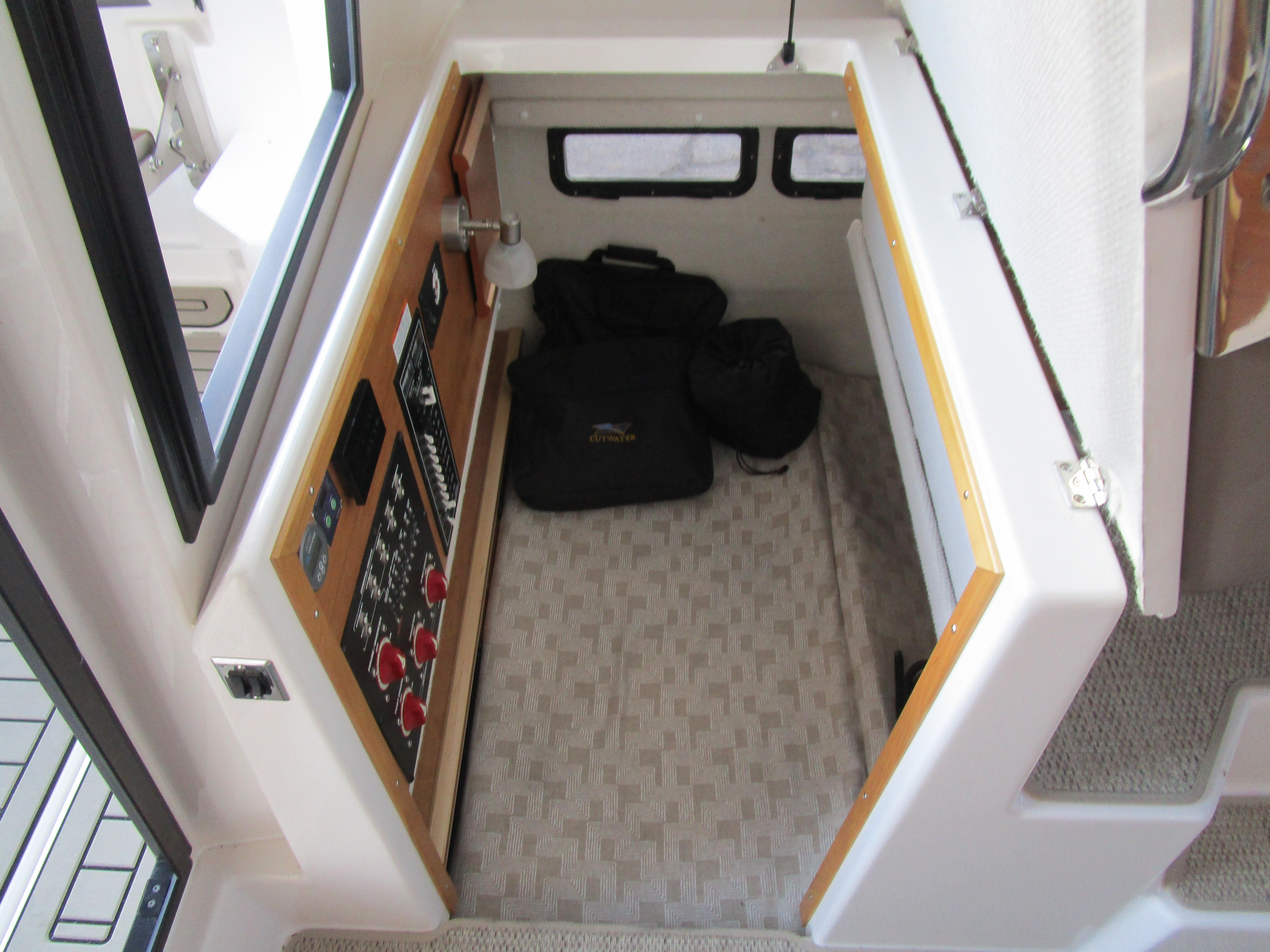 2024 Cutwater C-288 C Gallery