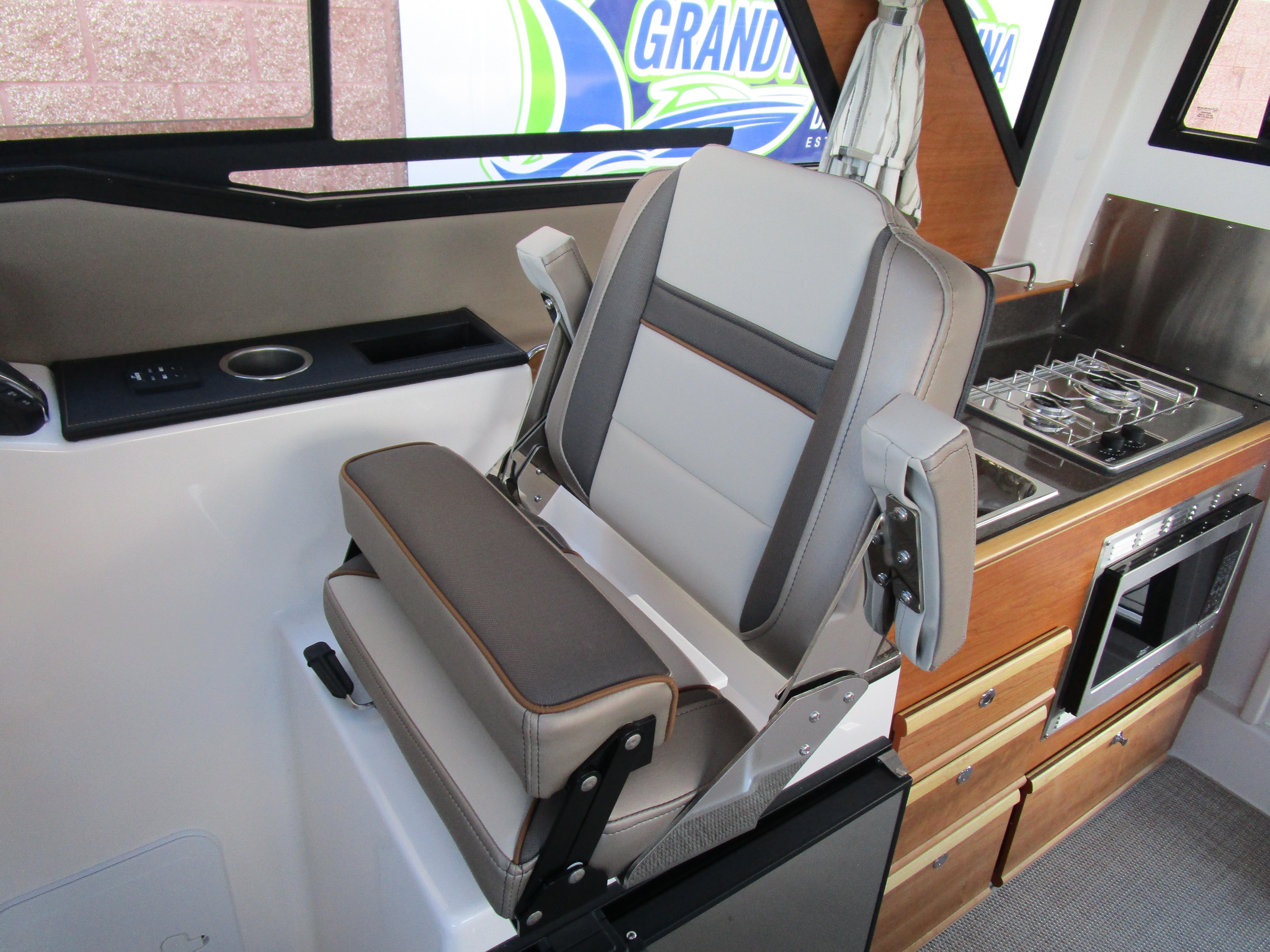 2024 Cutwater C-288 C Gallery