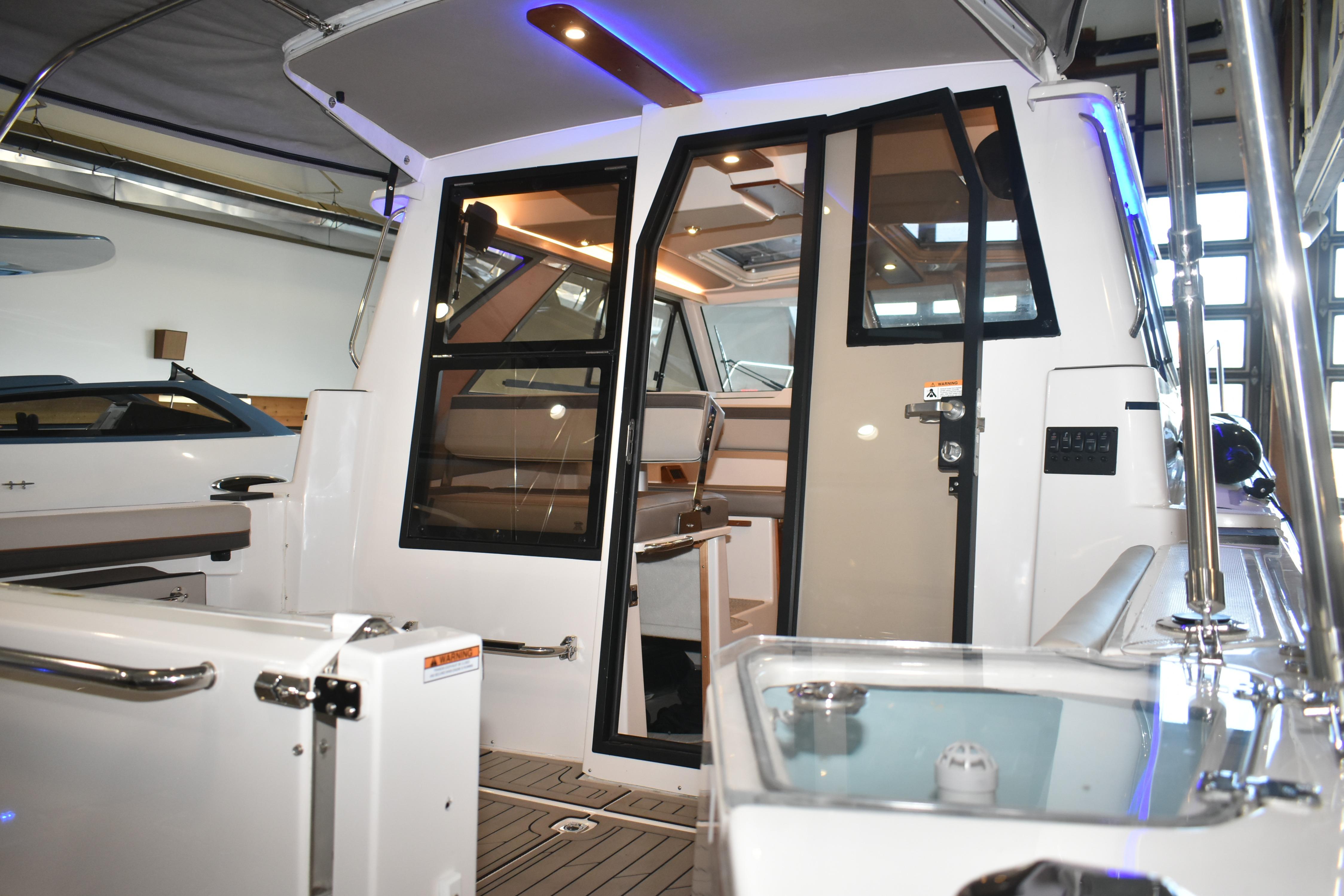 2024 Cutwater C-288 C Gallery