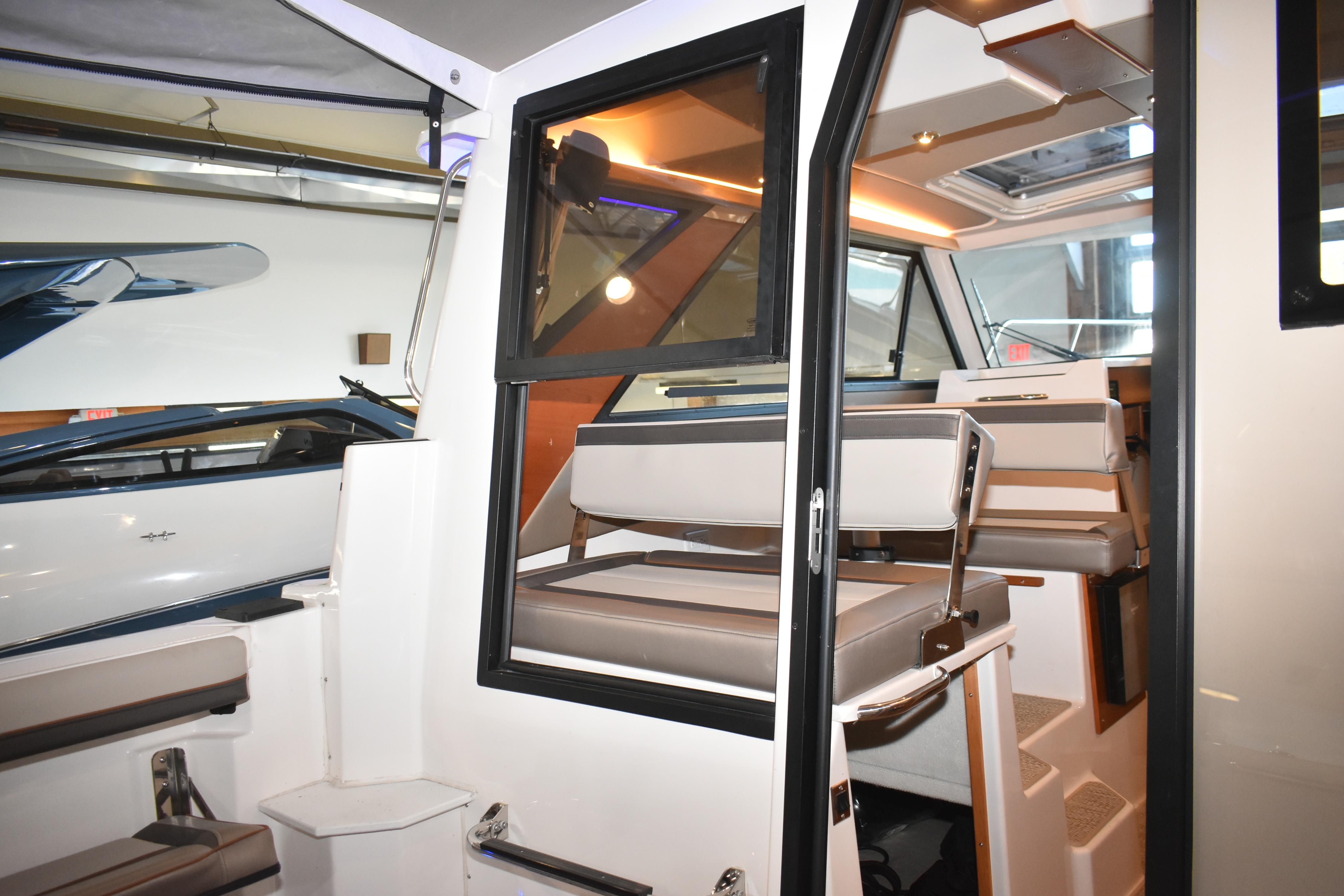 2024 Cutwater C-288 C Gallery