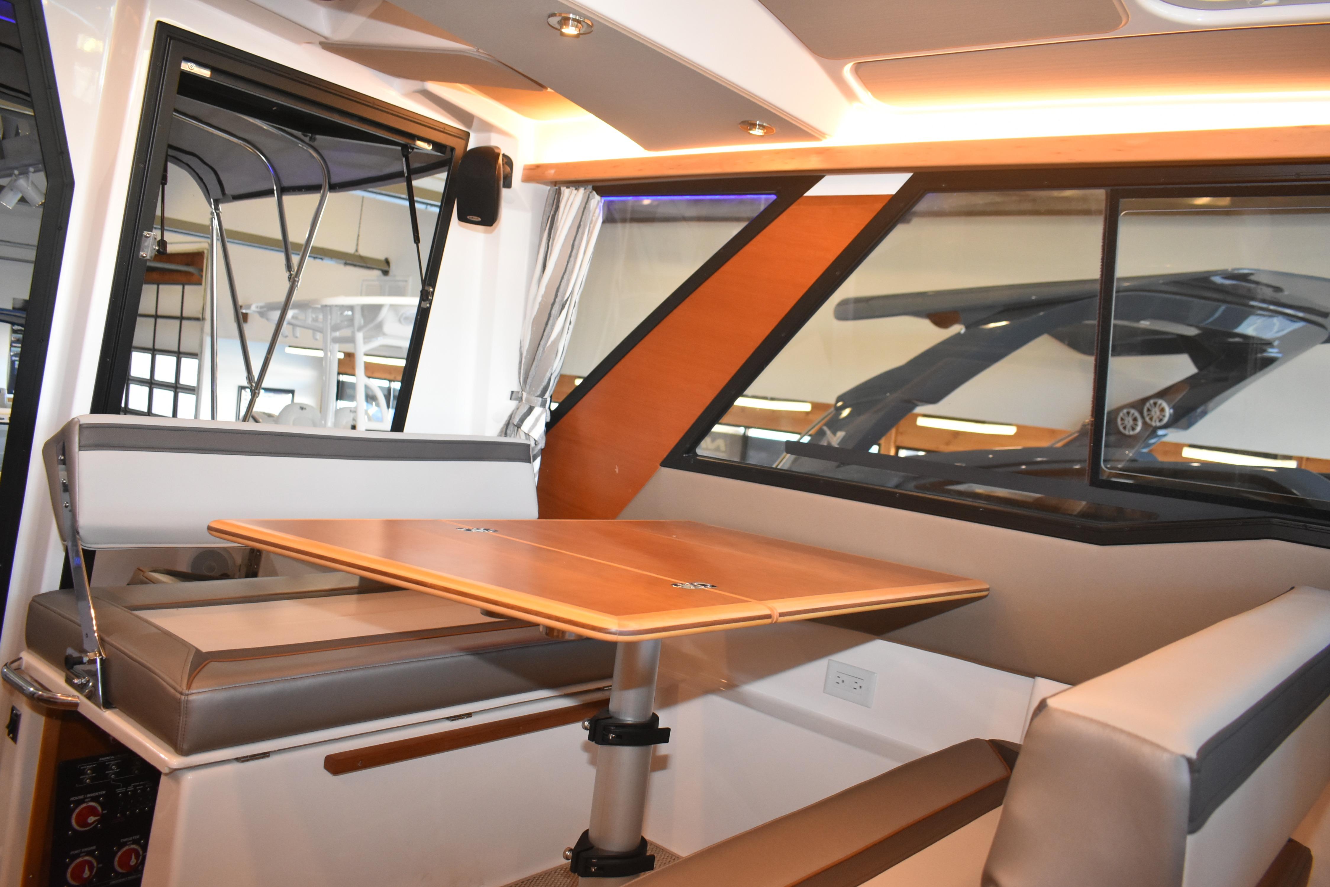 2024 Cutwater C-288 C Gallery