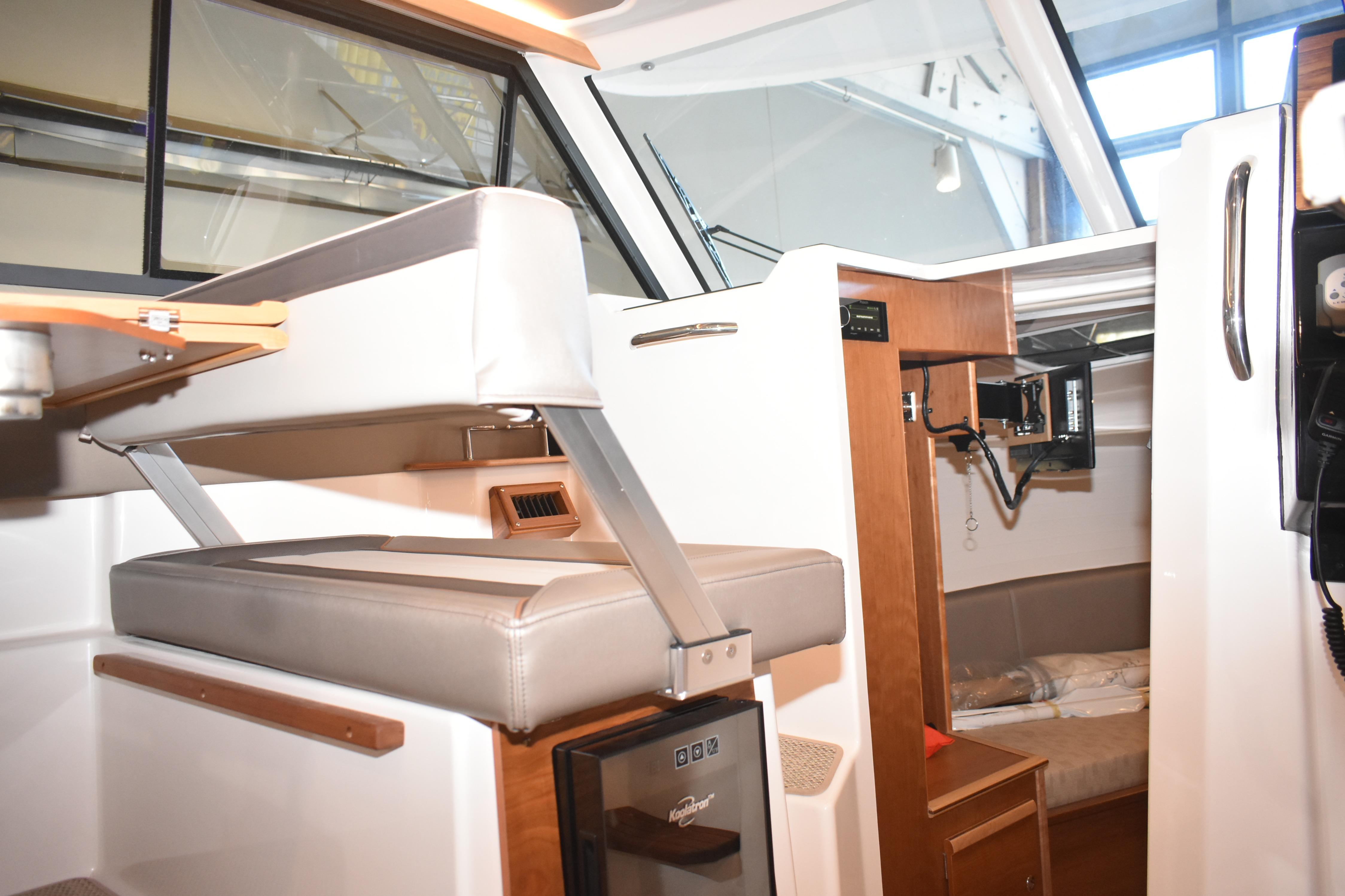 2024 Cutwater C-288 C Gallery