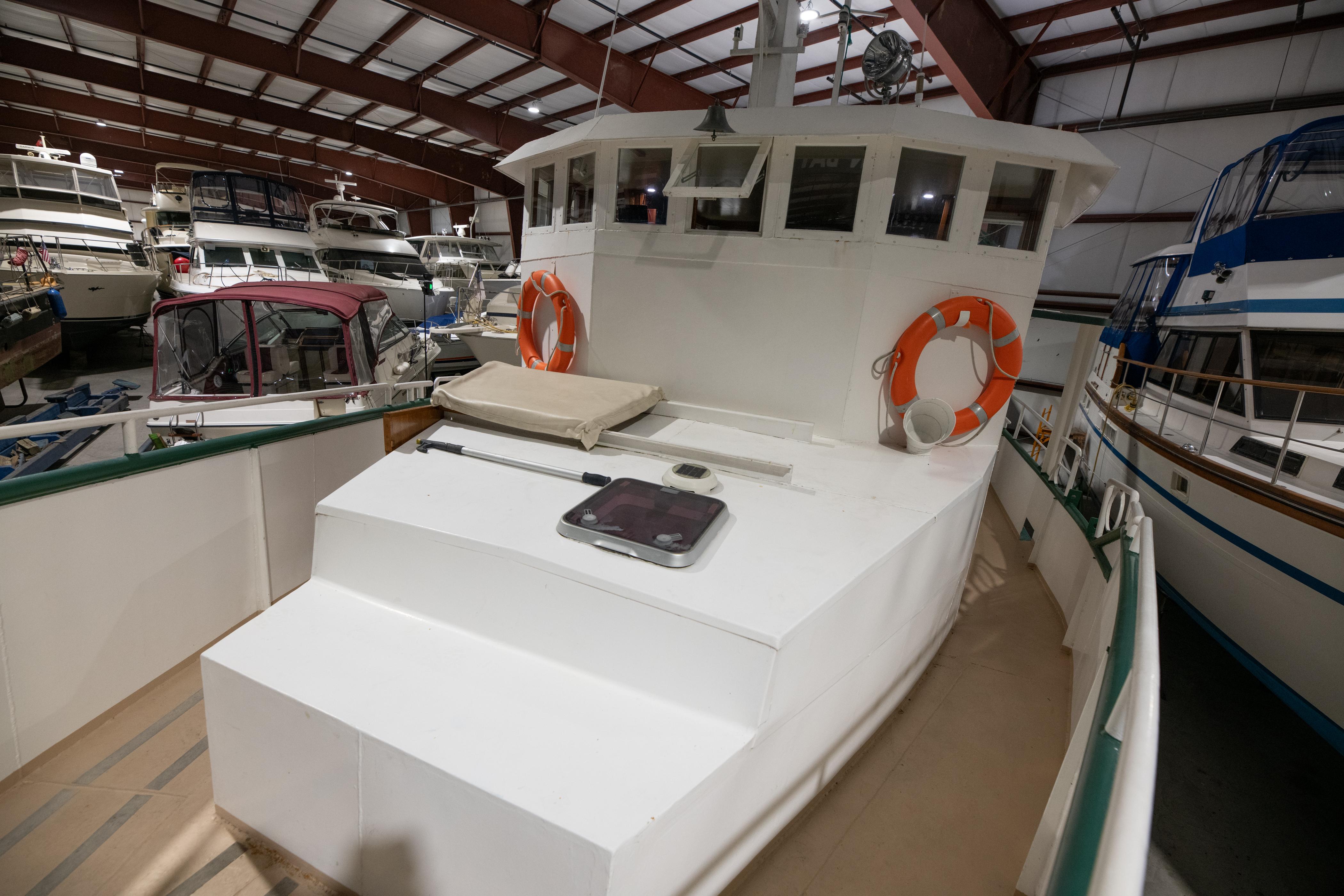 Harborview Yacht Photos Pics 