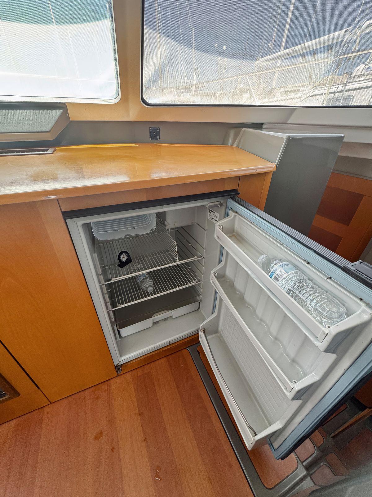 Fountaine Pajot-HIGHLAND 2005-Knot Stupid SC-US-9758386 | Thumbnail