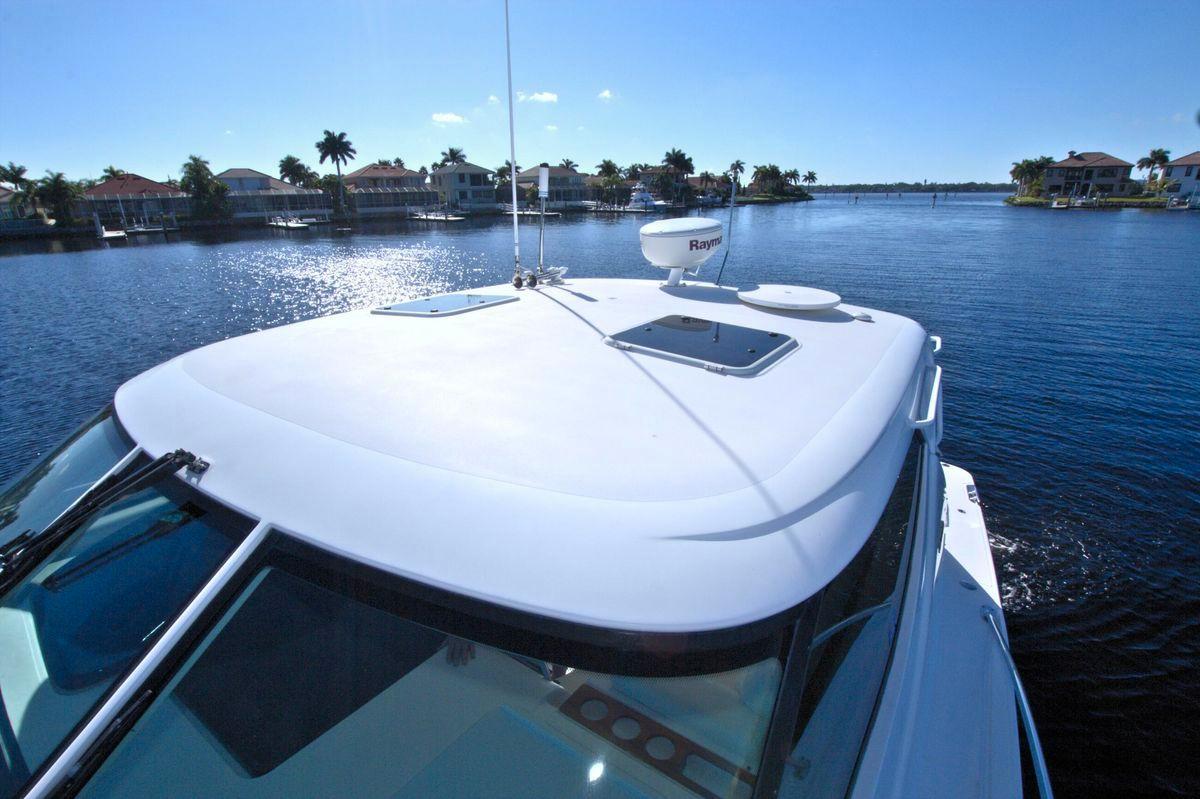 Tiara Yachts-4300 Sovran 2008-The Adventure FL-US-9558386 | Thumbnail