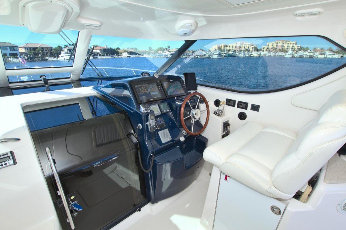 Tiara Yachts-4300 Sovran 2008-The Adventure FL-US-9558386 | Thumbnail