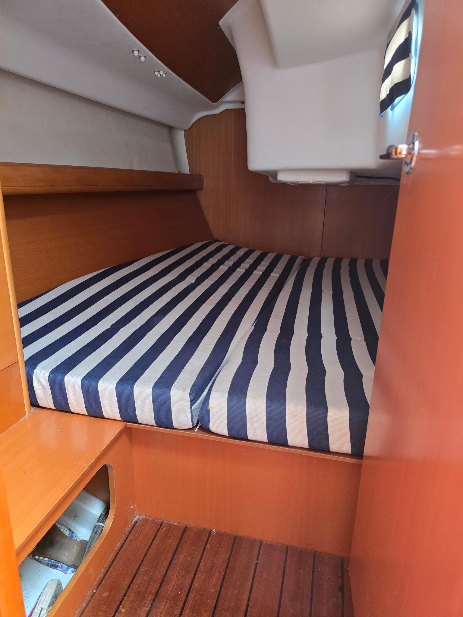 Yacht Photos Pics