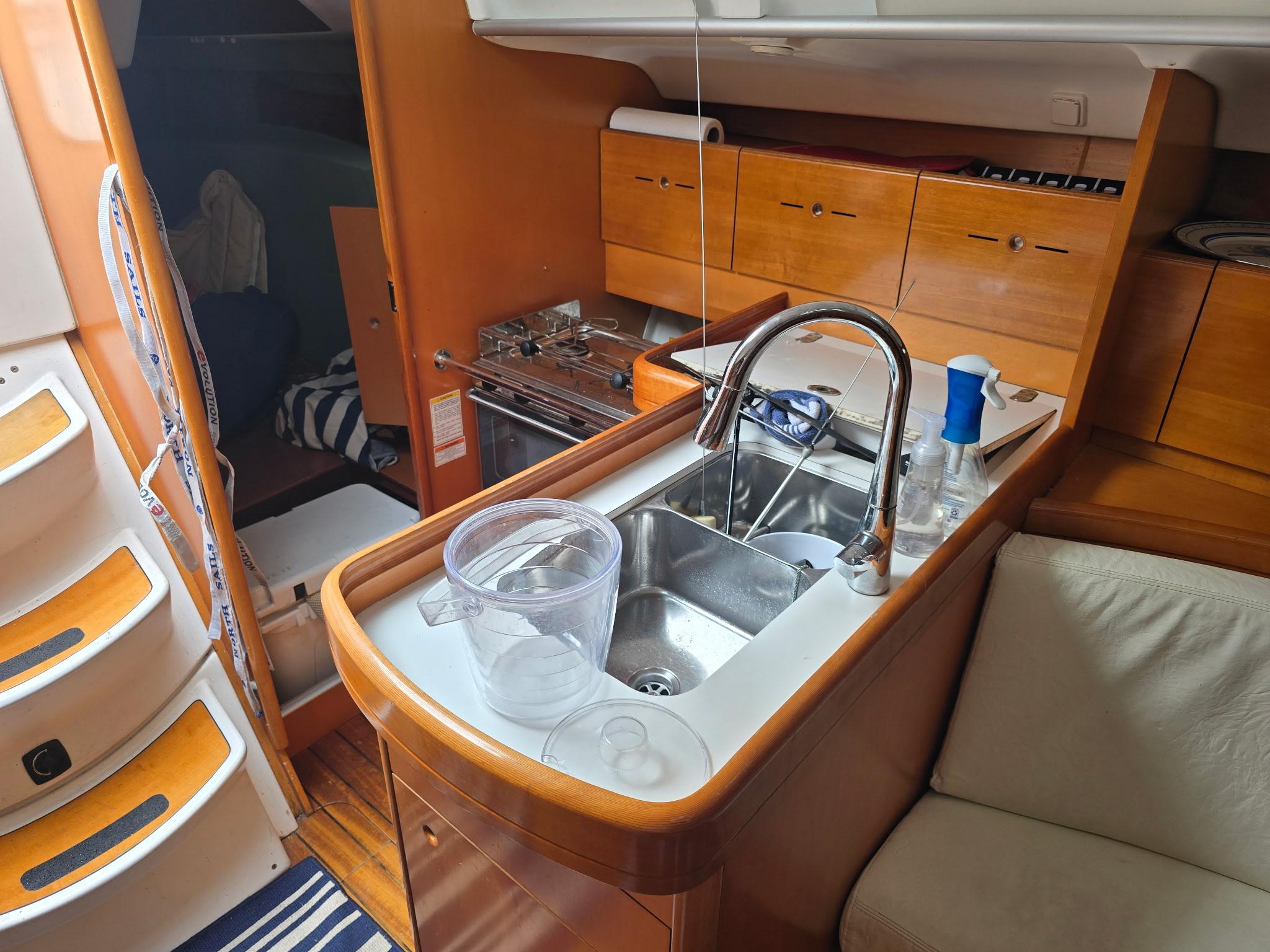 Yacht Photos Pics
